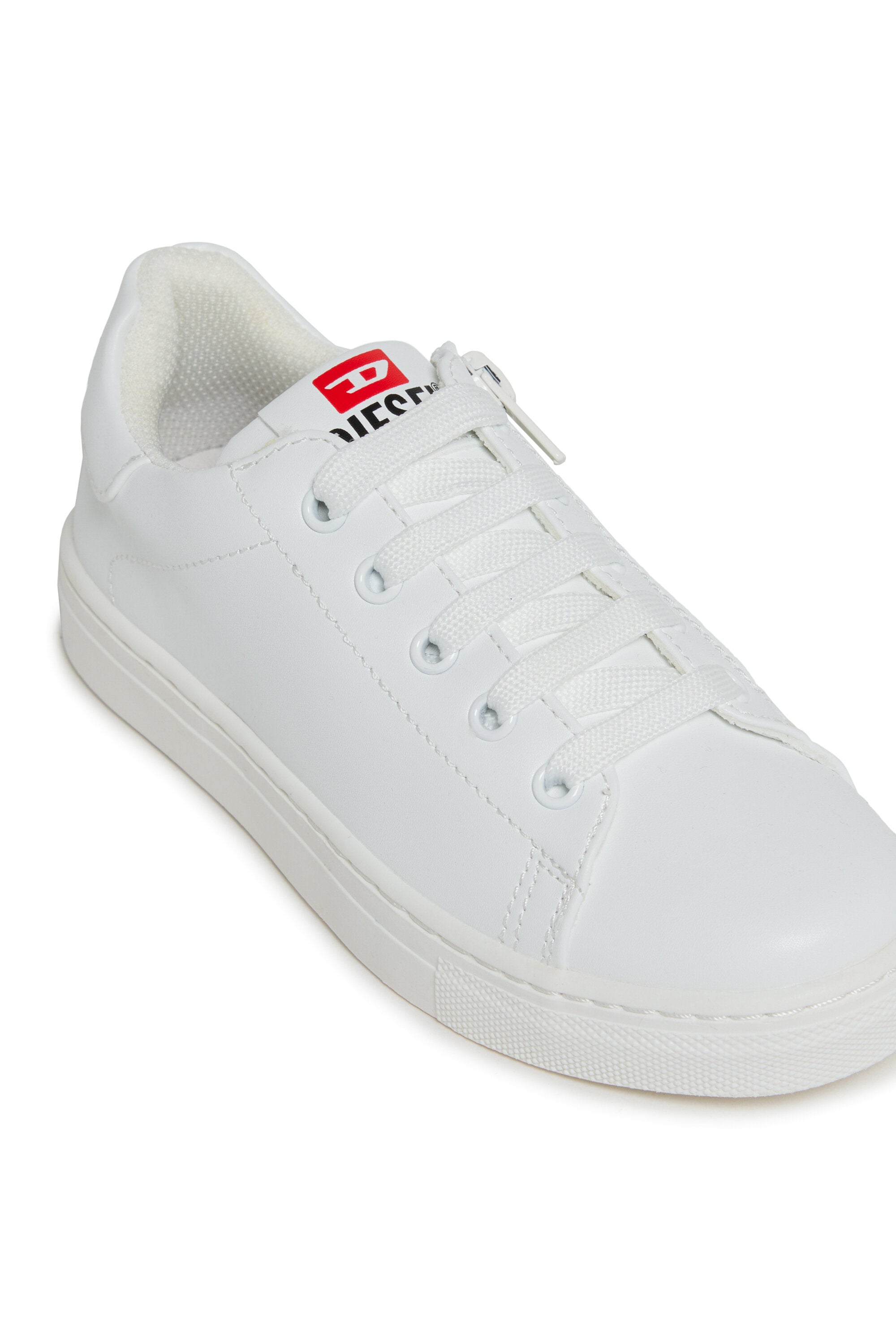 Sneakers with logo