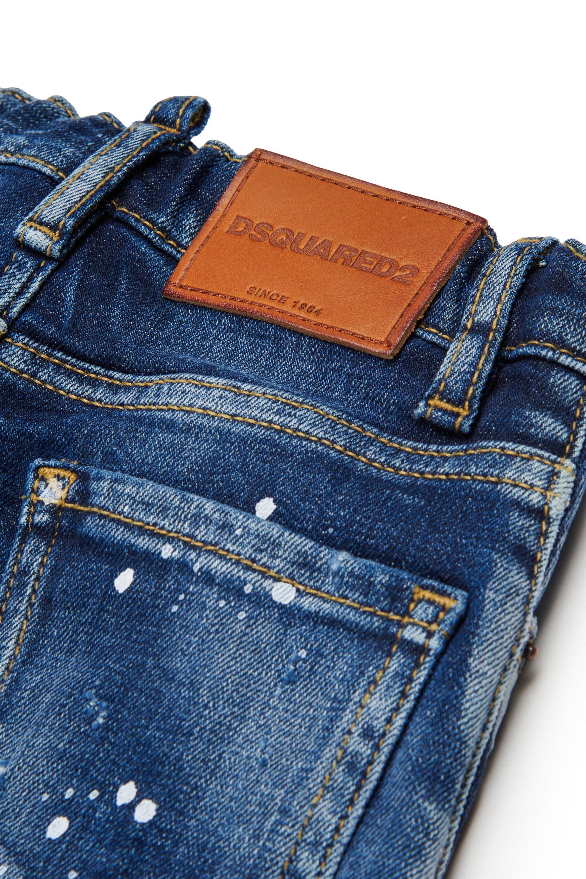 Slim jeans in medium blue wash