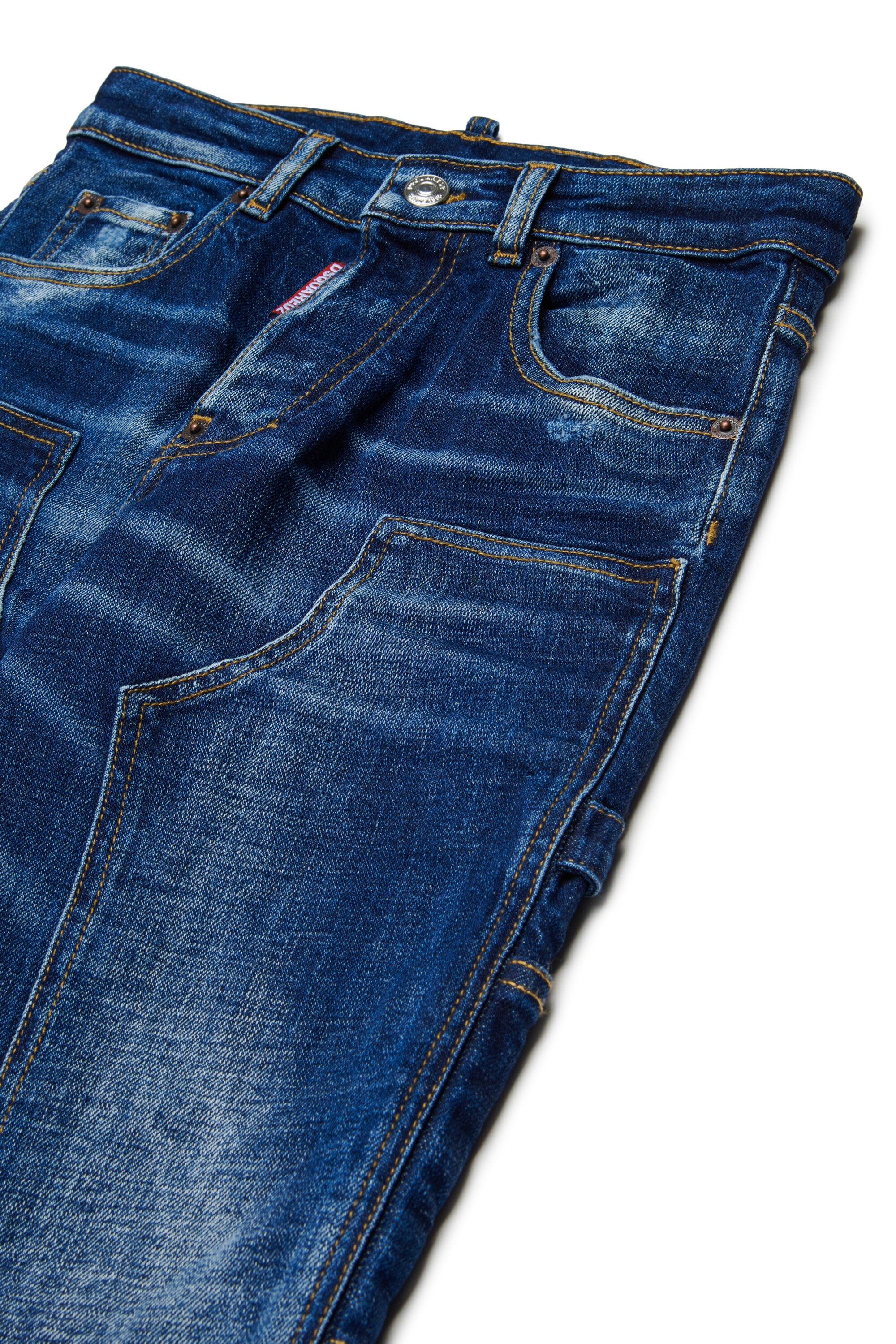 Straight jeans in medium blue wash - Loose