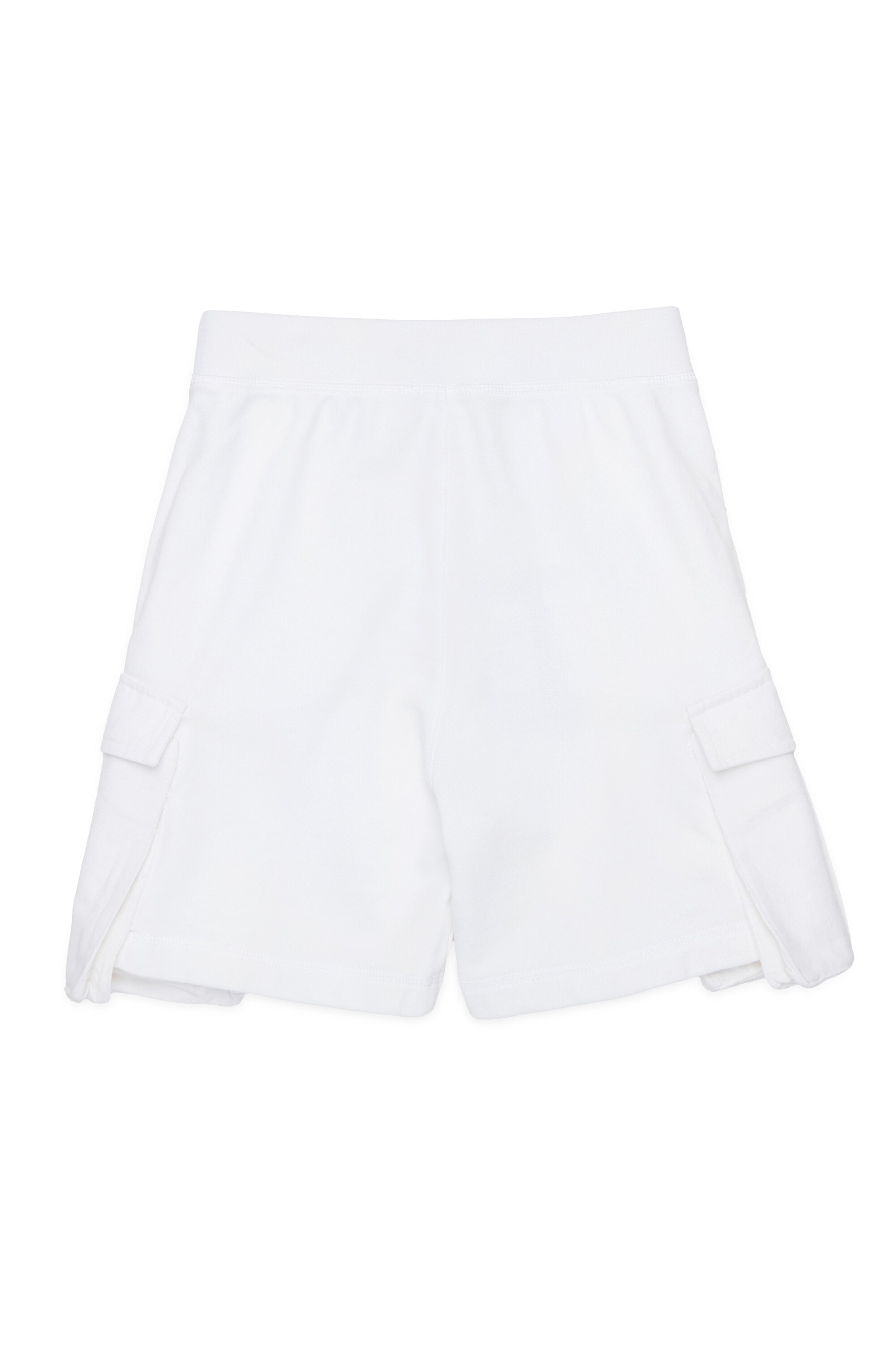 Fleece cargo shorts with Maple Leaf