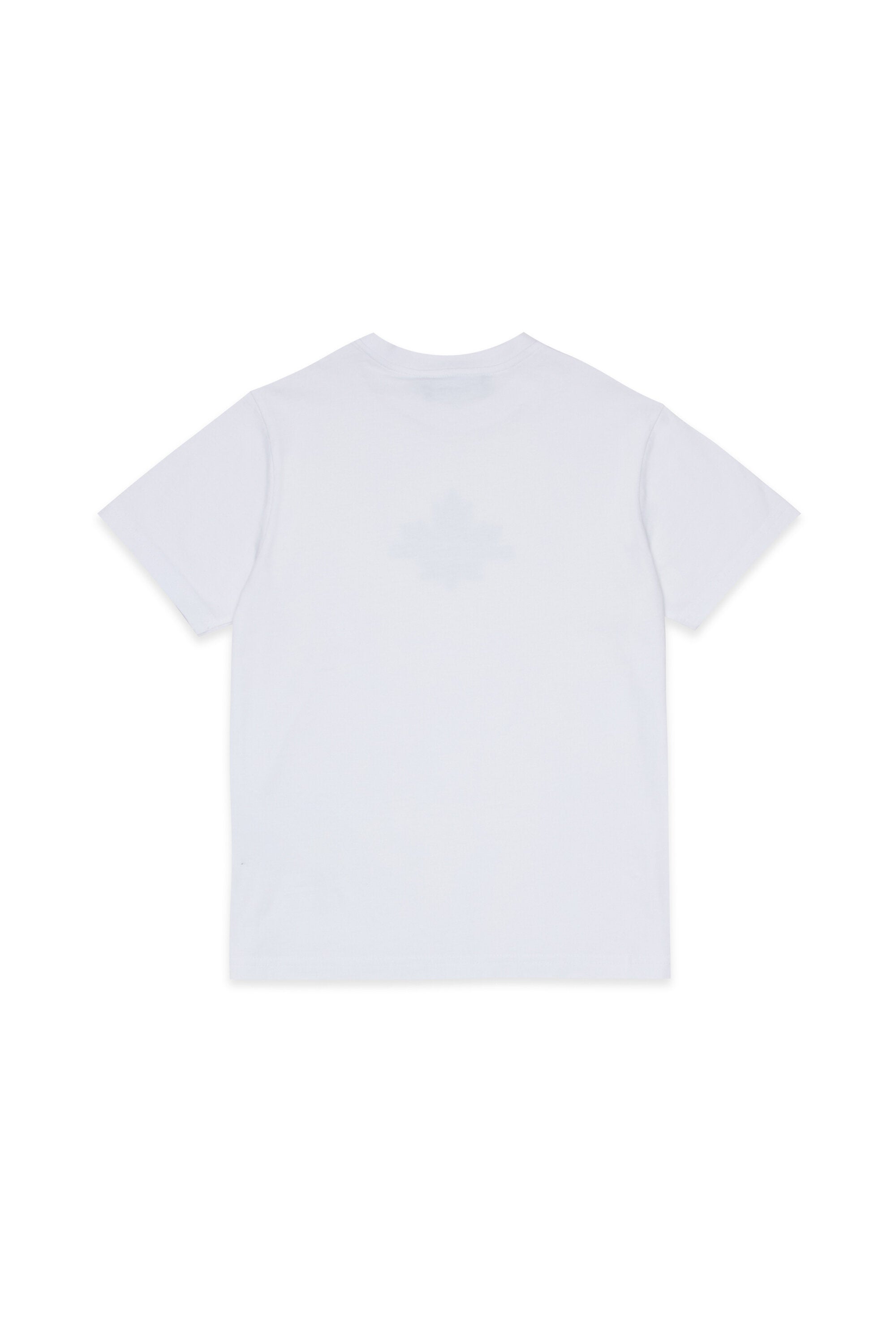 T-shirt with Maple Leaf
