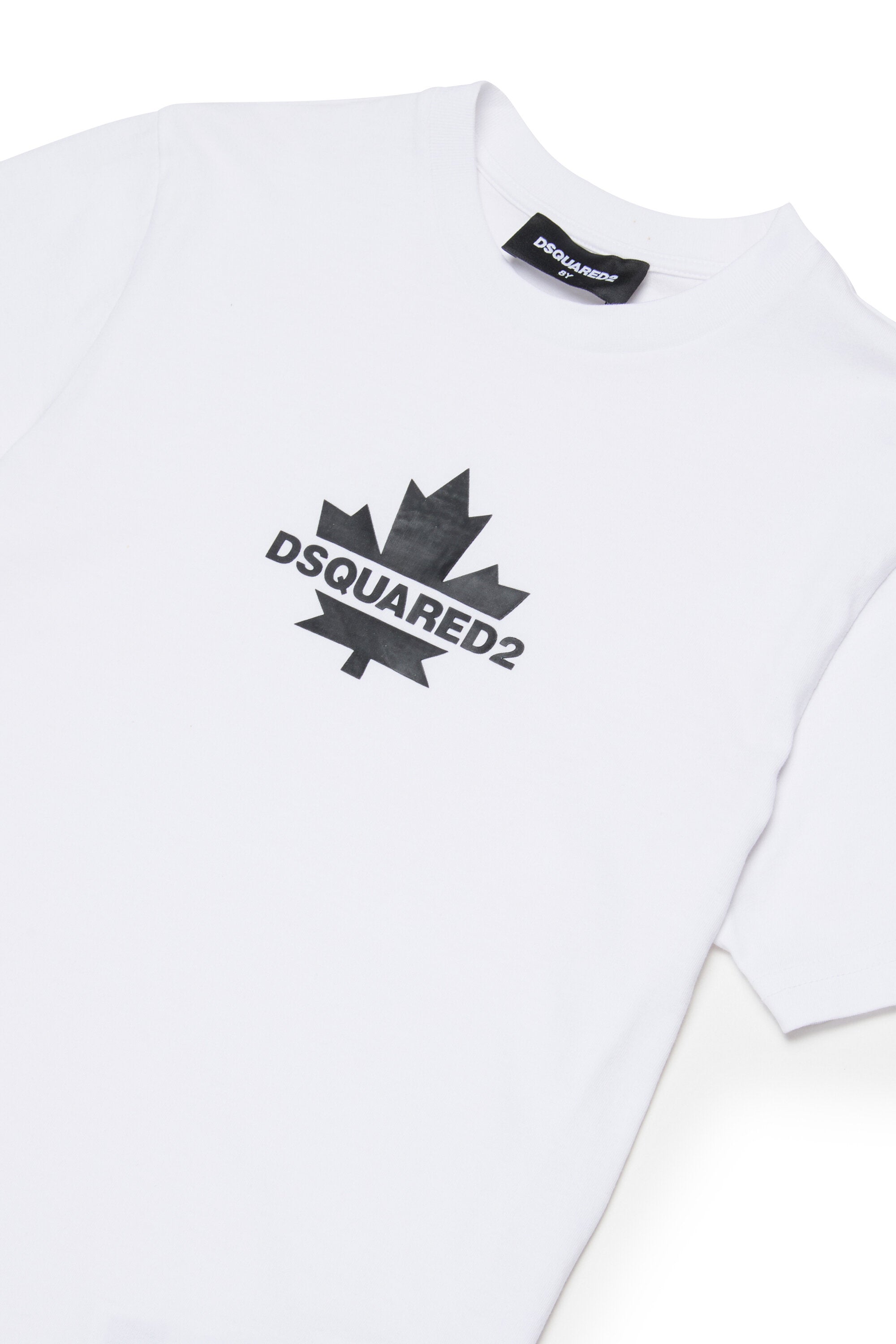 T-shirt with Maple Leaf
