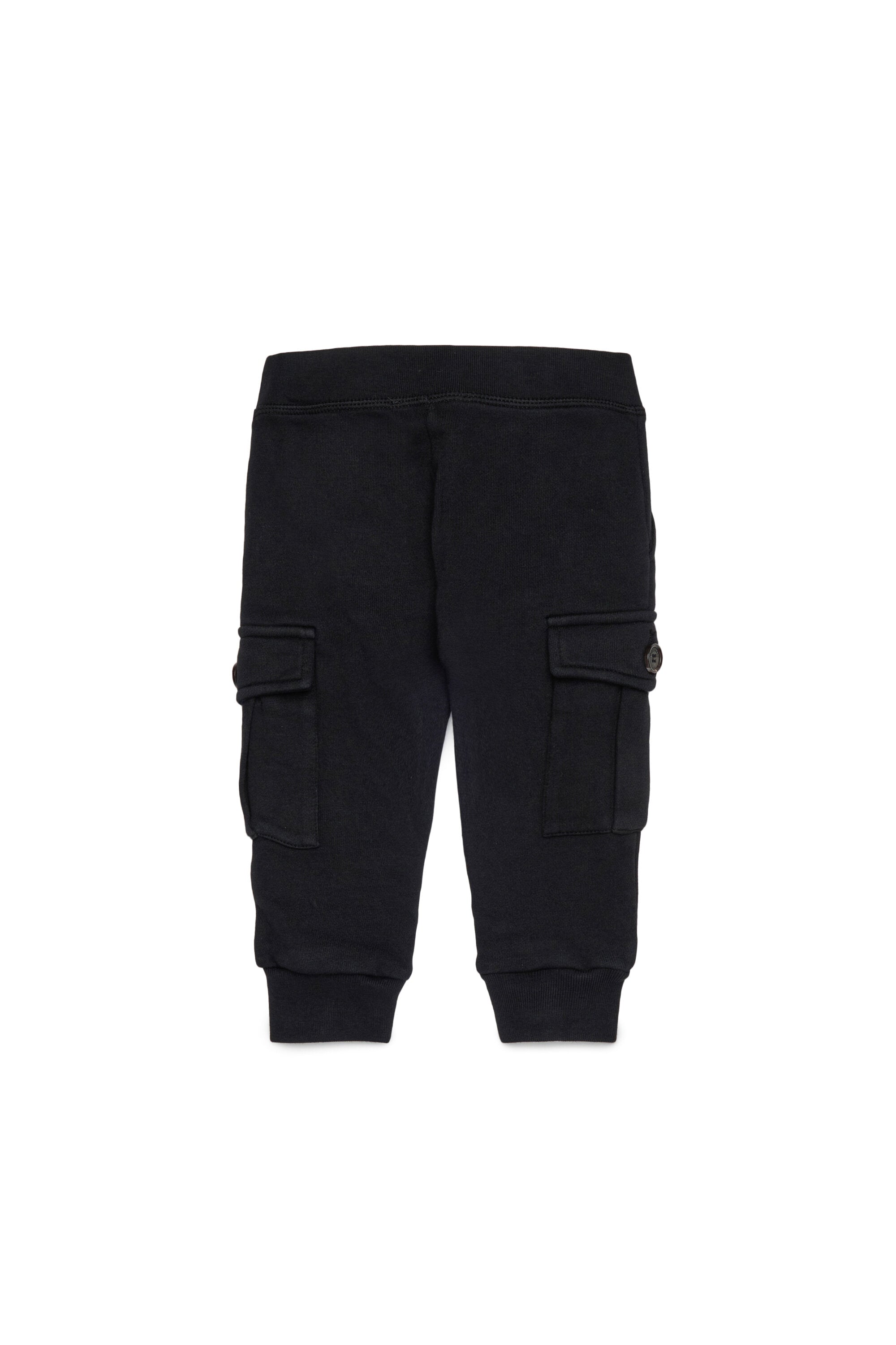 Fleece cargo pants with Maple Leaf