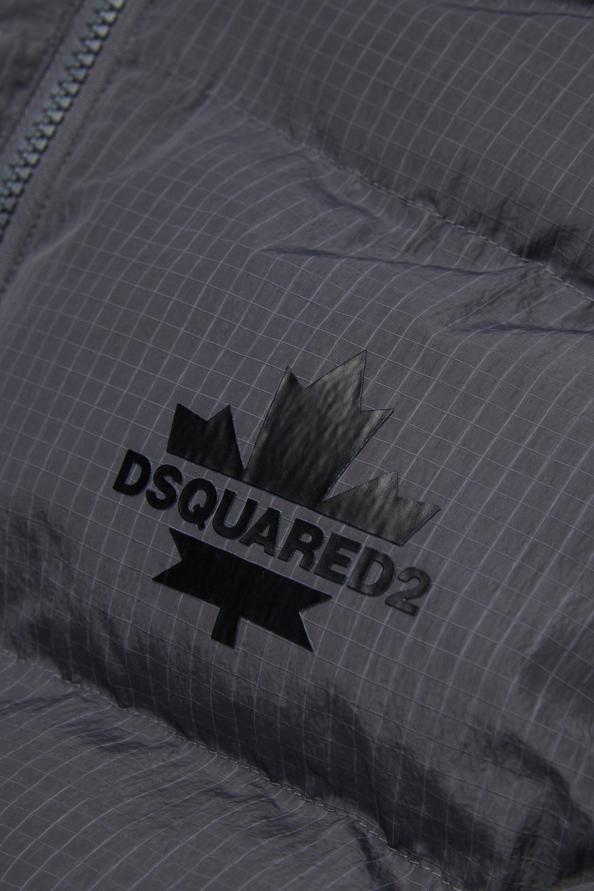 Padded jacket with logo
