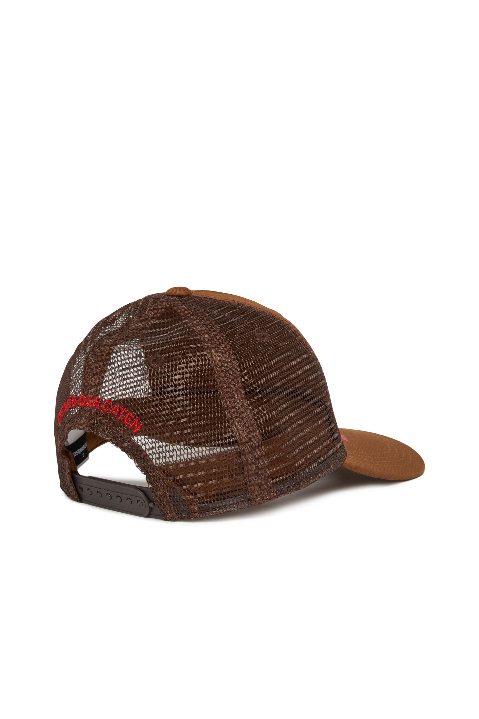 Baseball cap with logo