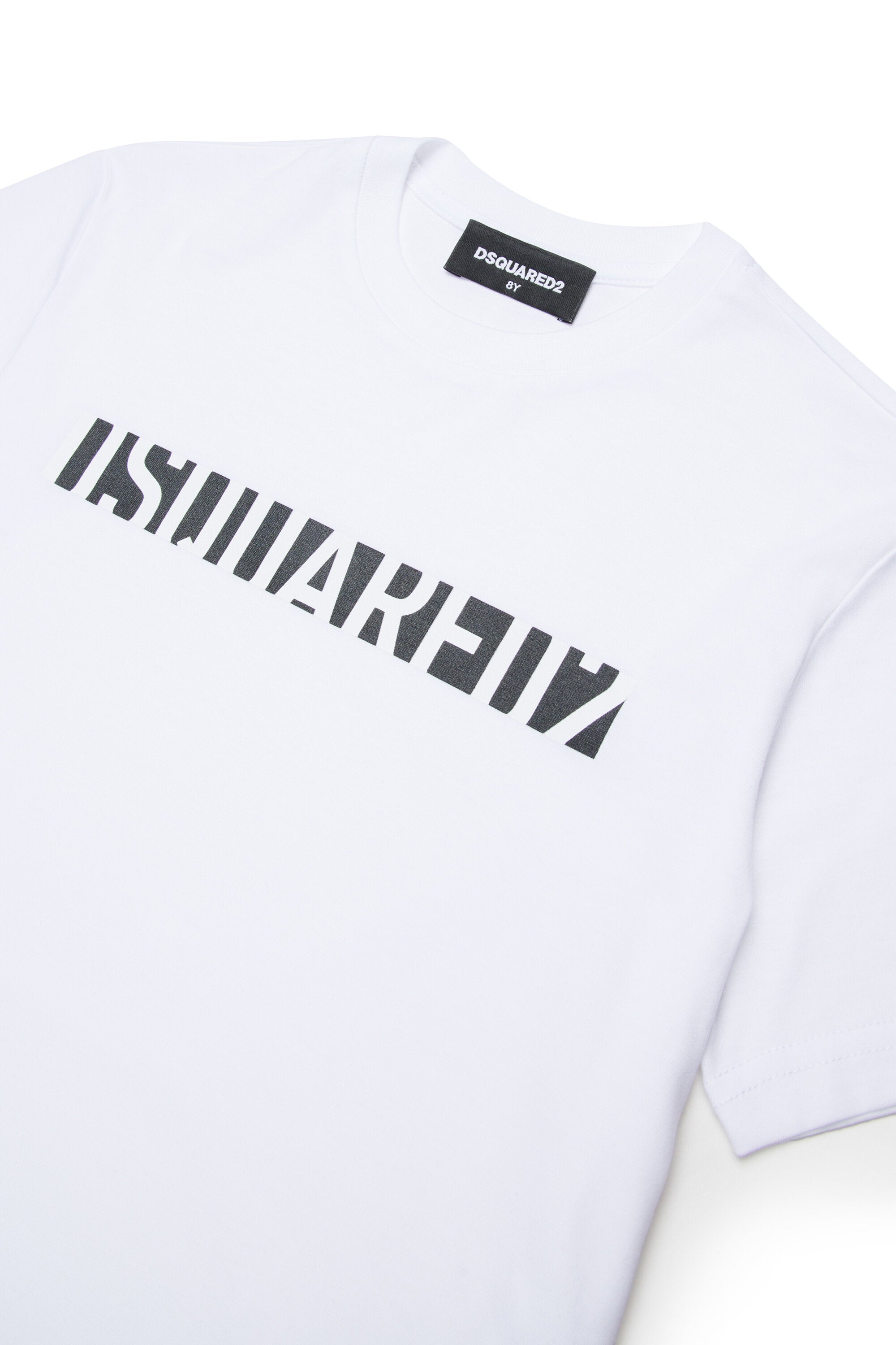 T-shirt with logo on the chest