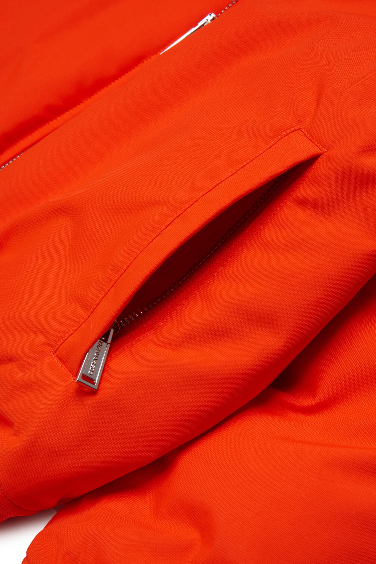 Padded jacket with printed logo