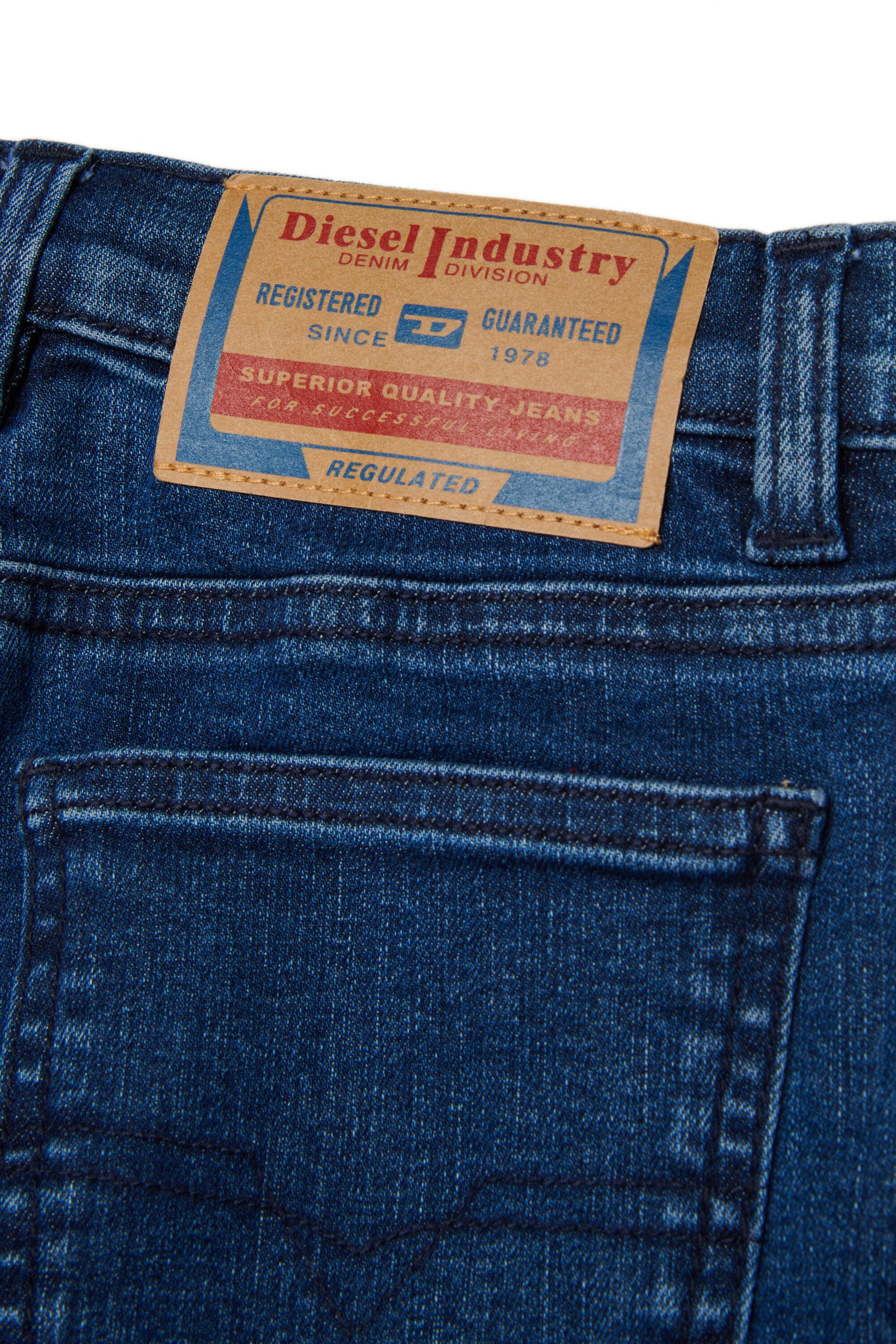 Medium blue slim fit jeans - 1995