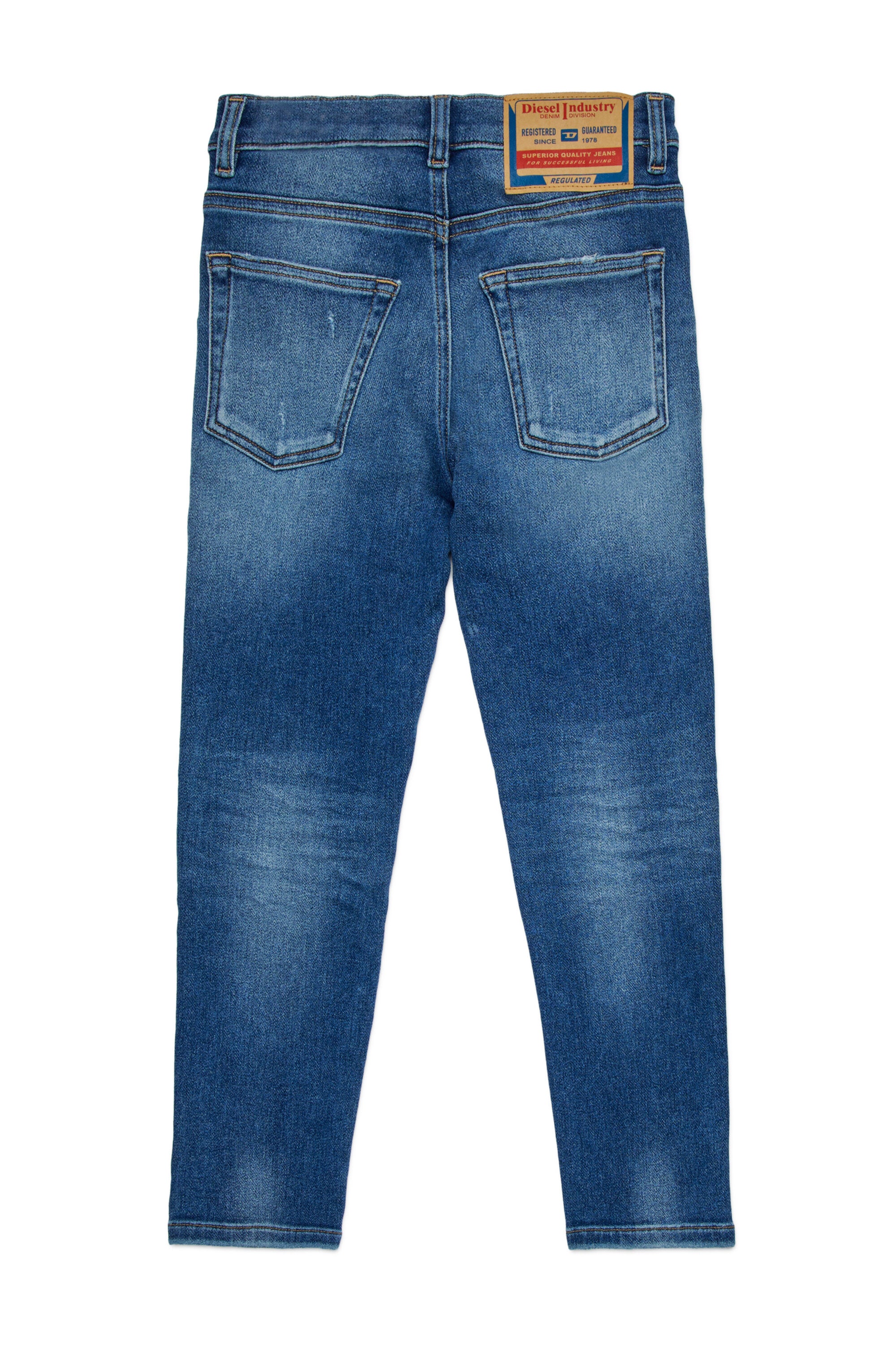 Medium blue regular JoggJeans® with abrasions - D-Lucas