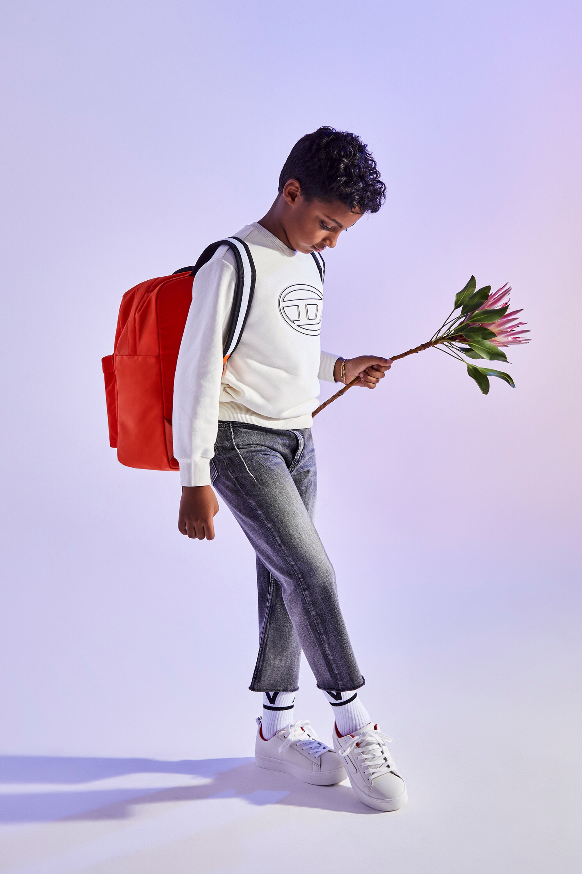 Oval D branded crew-neck sweatshirt