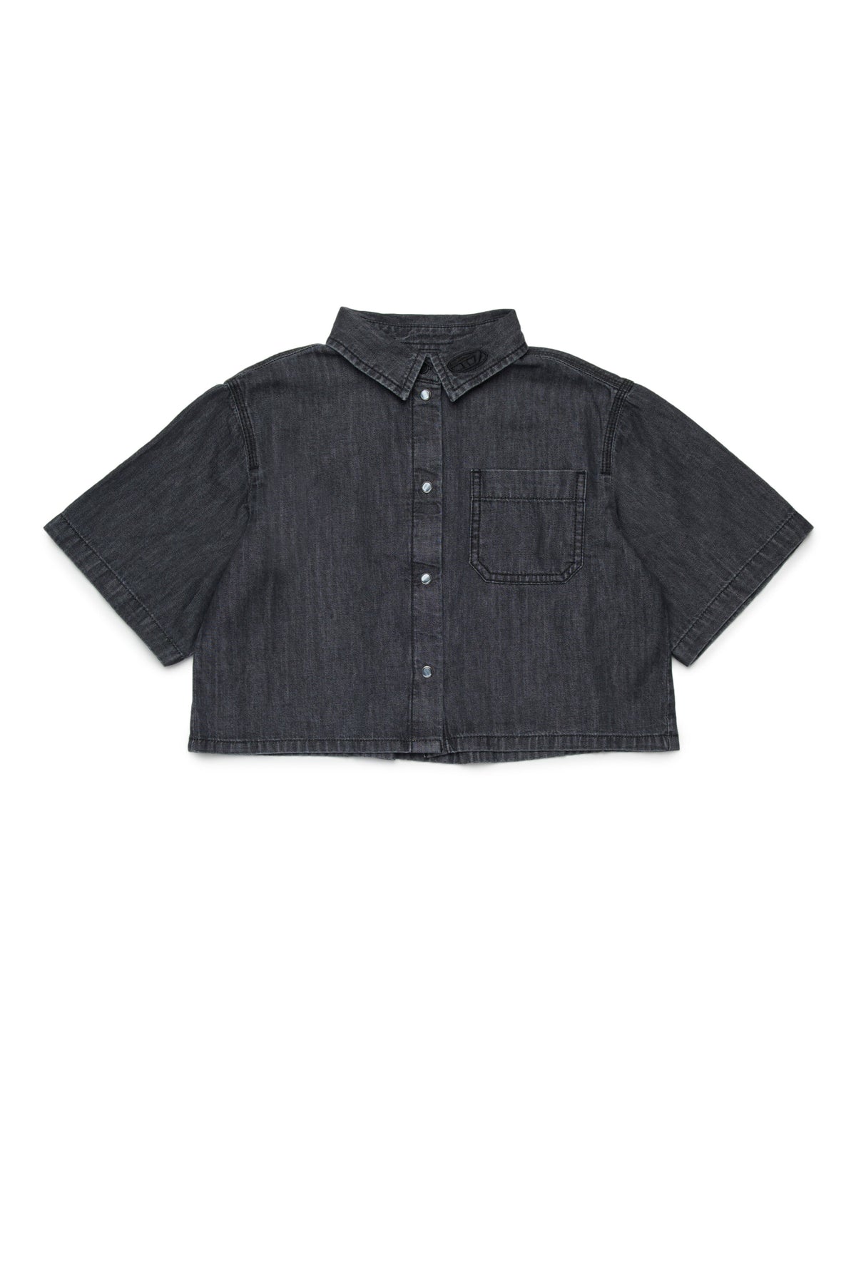 Short-sleeved shirt with logo