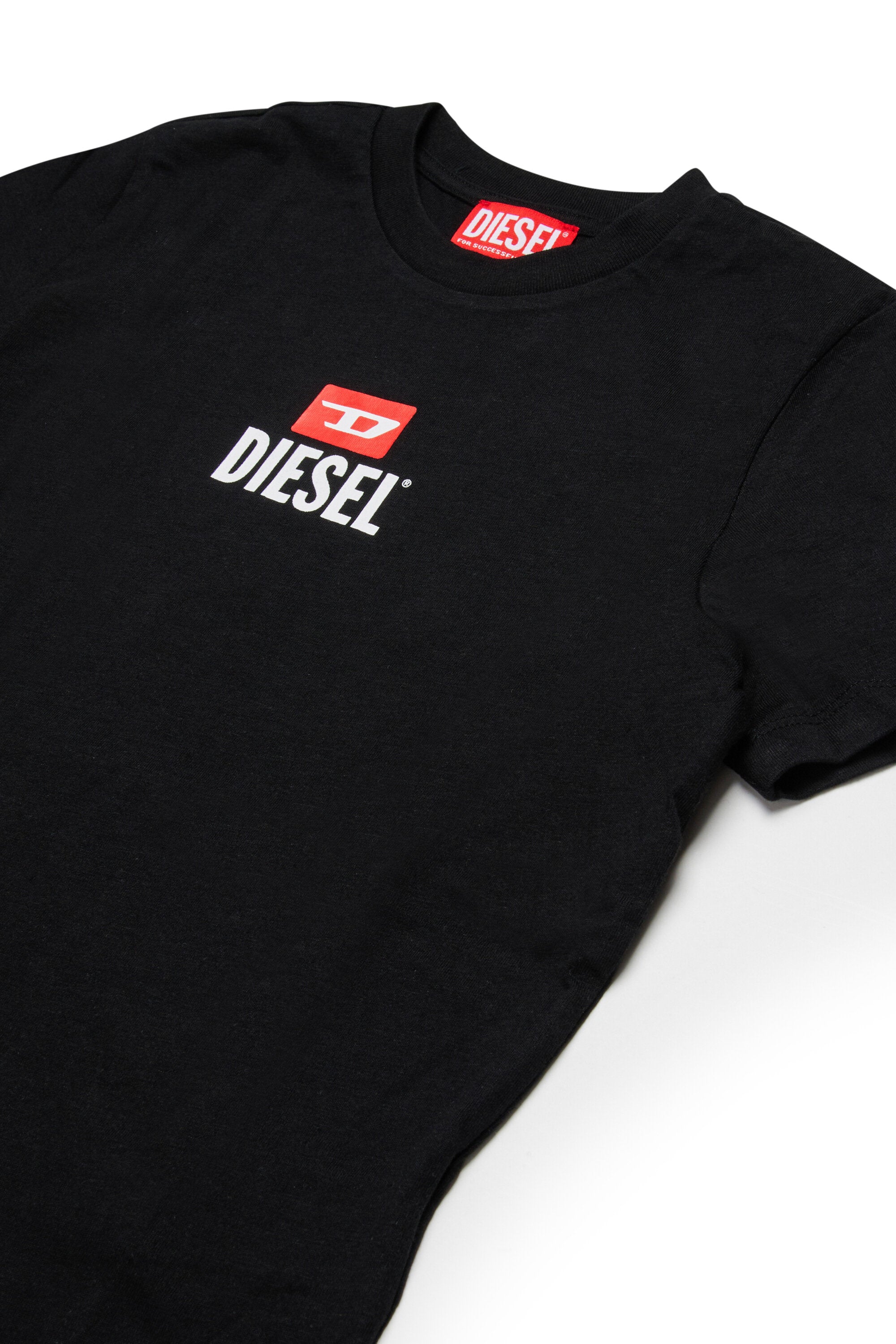 T-shirt with logo