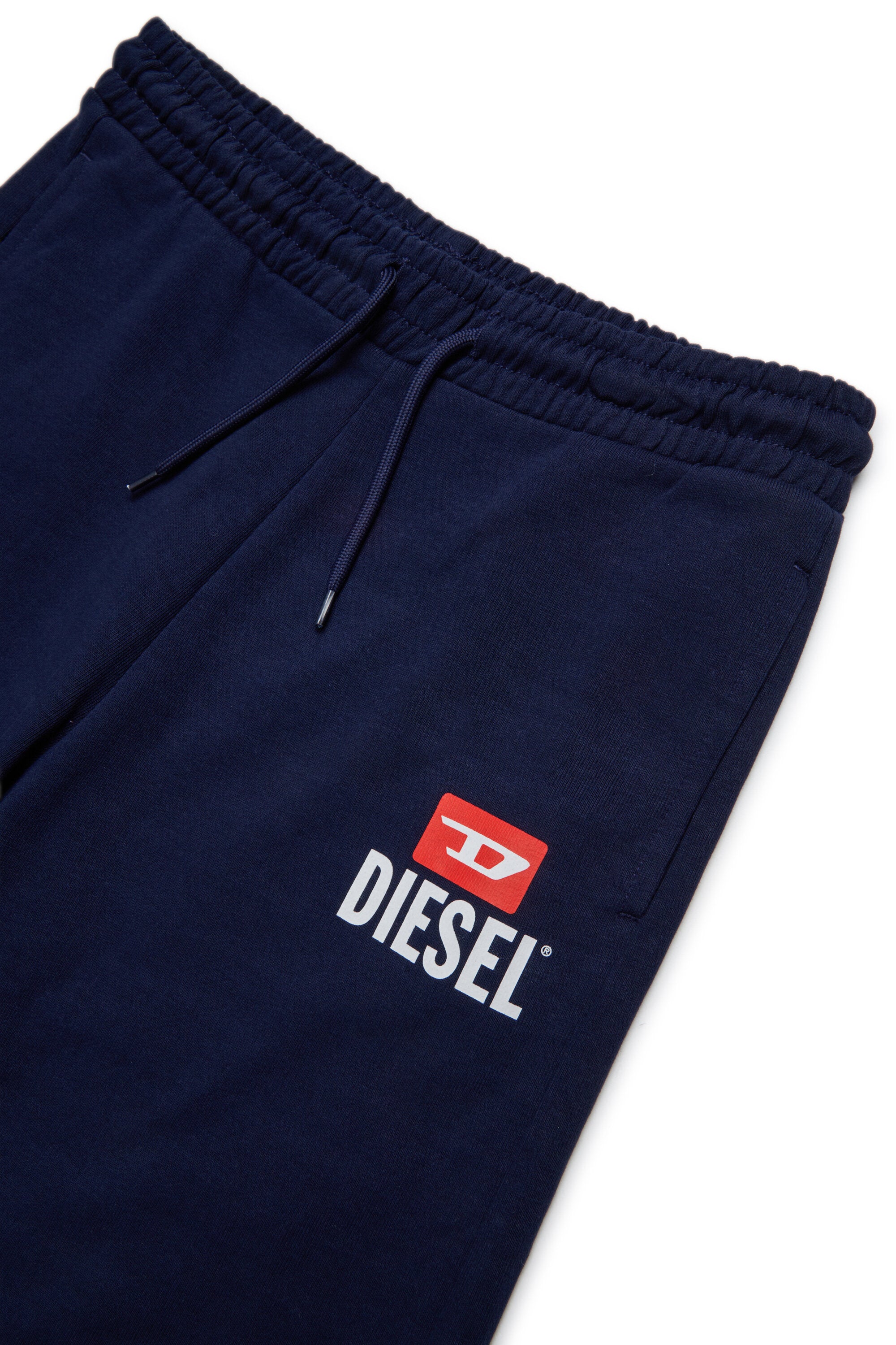Tracksuit with logo