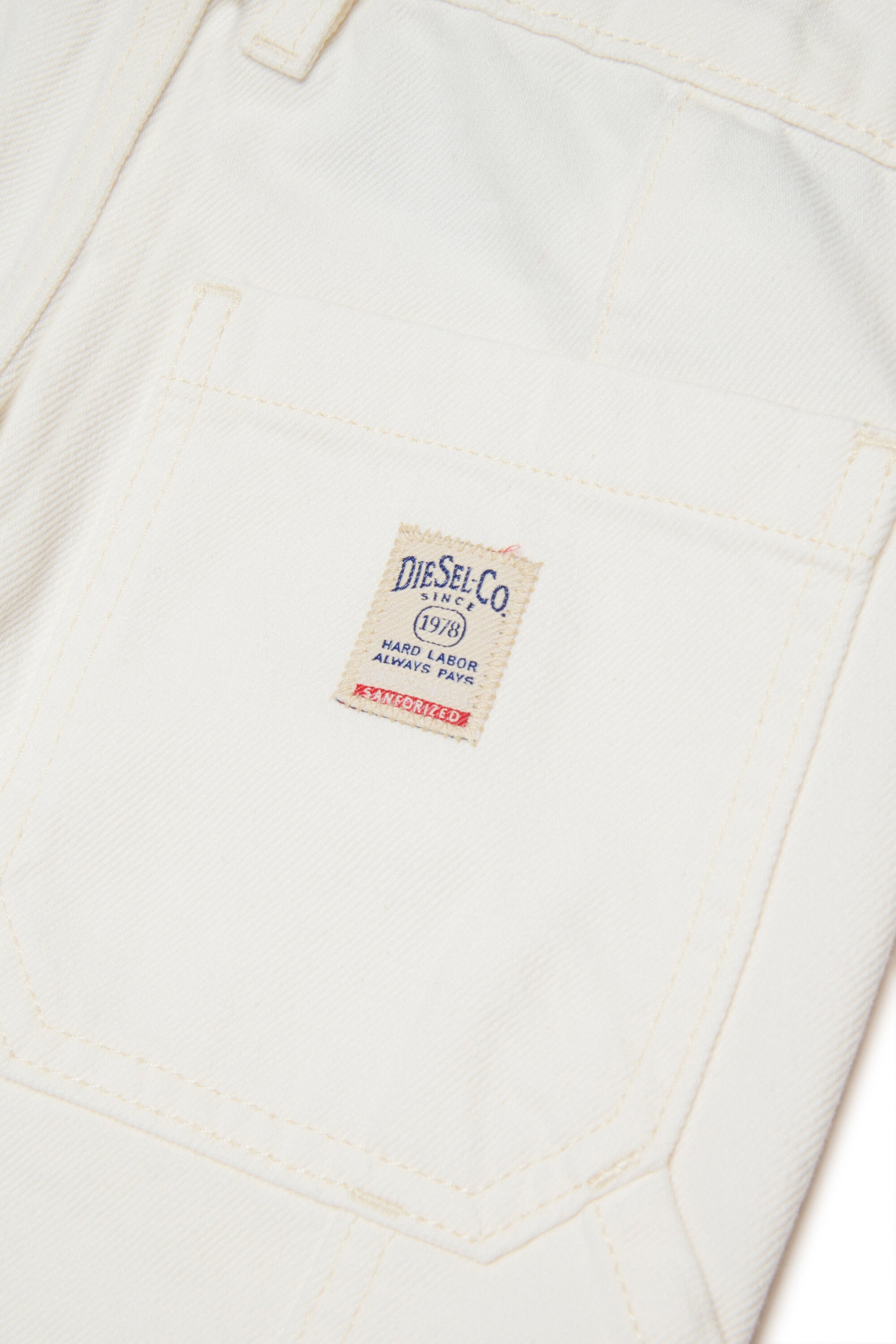 White relaxed fit jeans - D-Bart