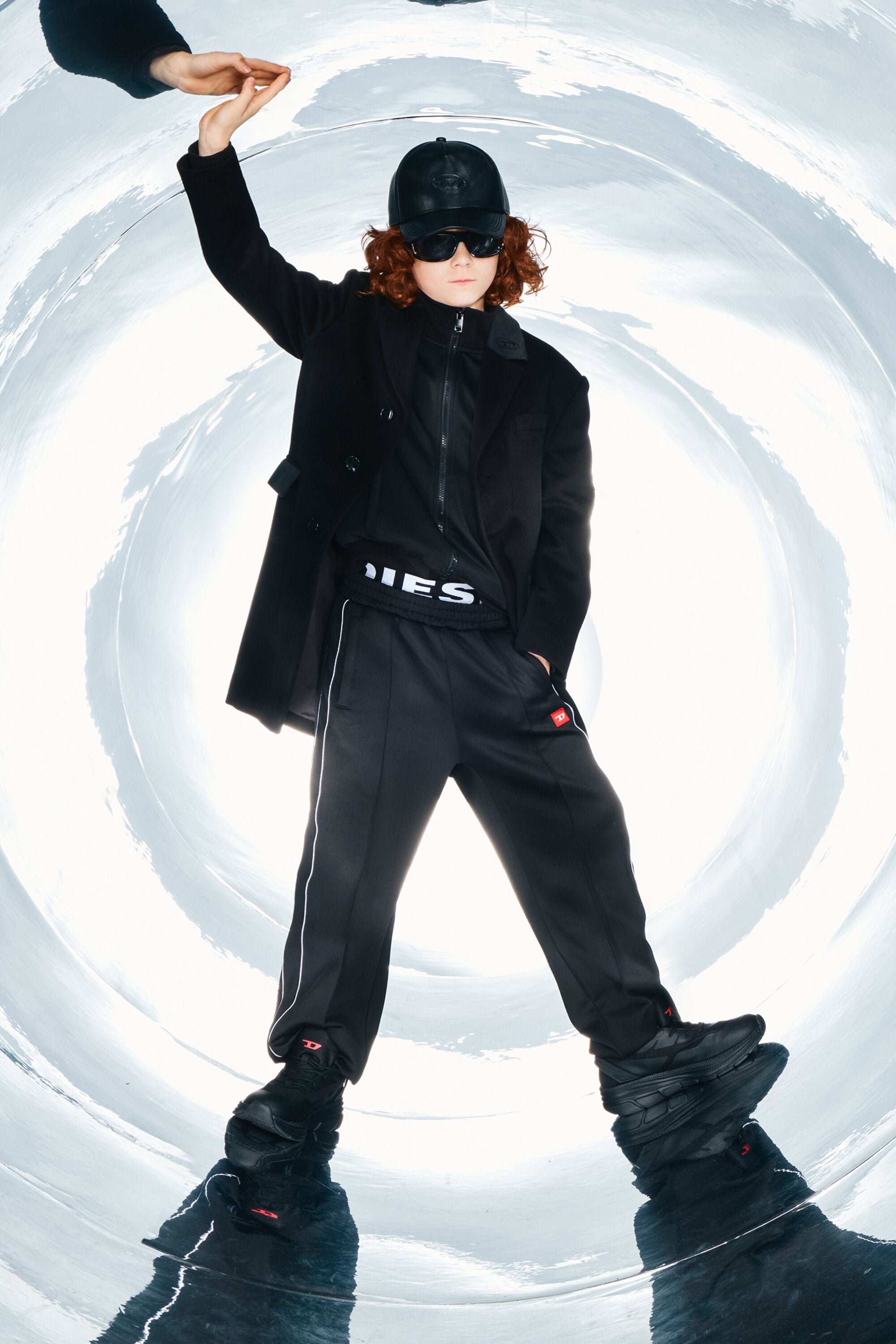 Single-breasted coat with denim details