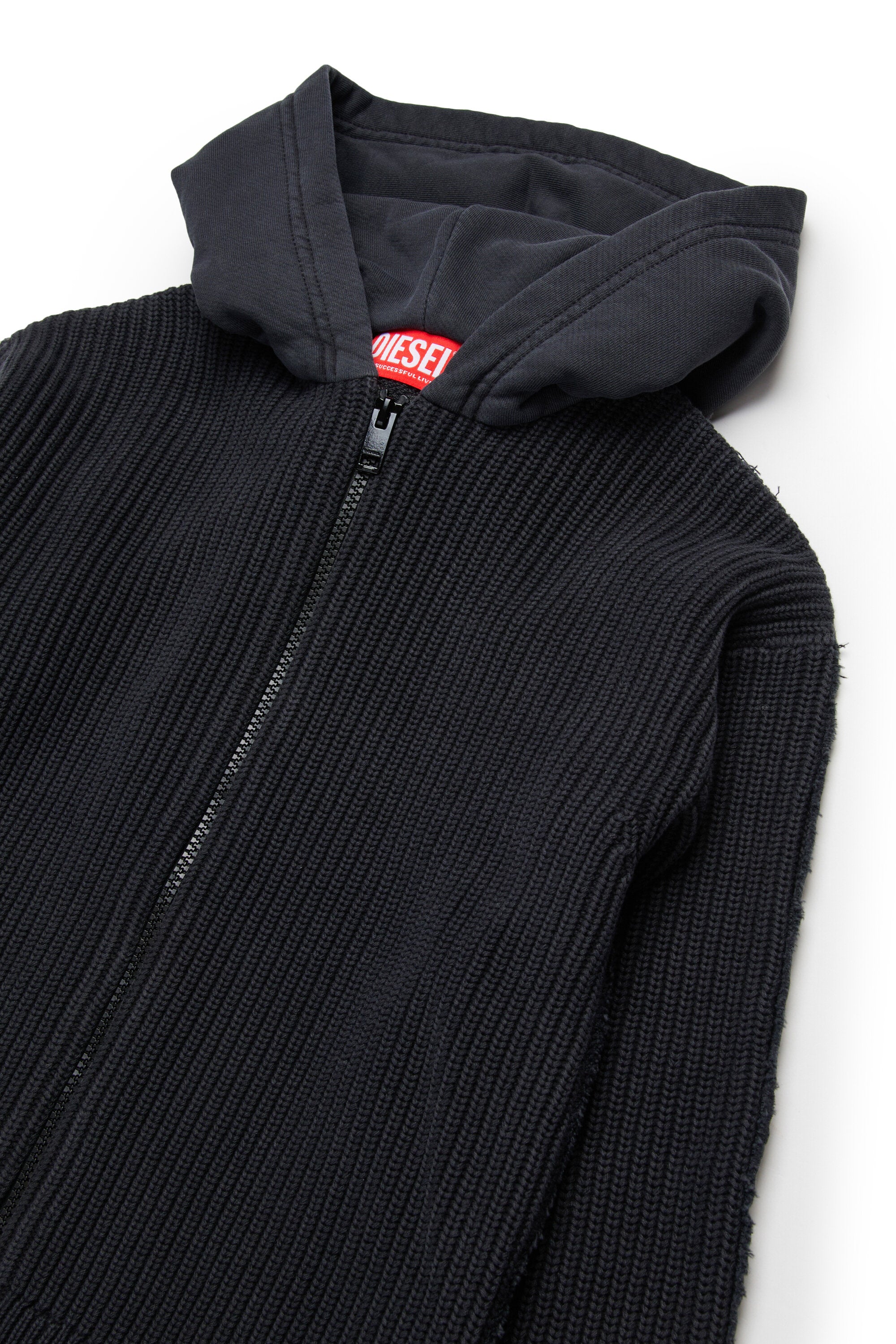 Knitsweater and hooded sweatshirt