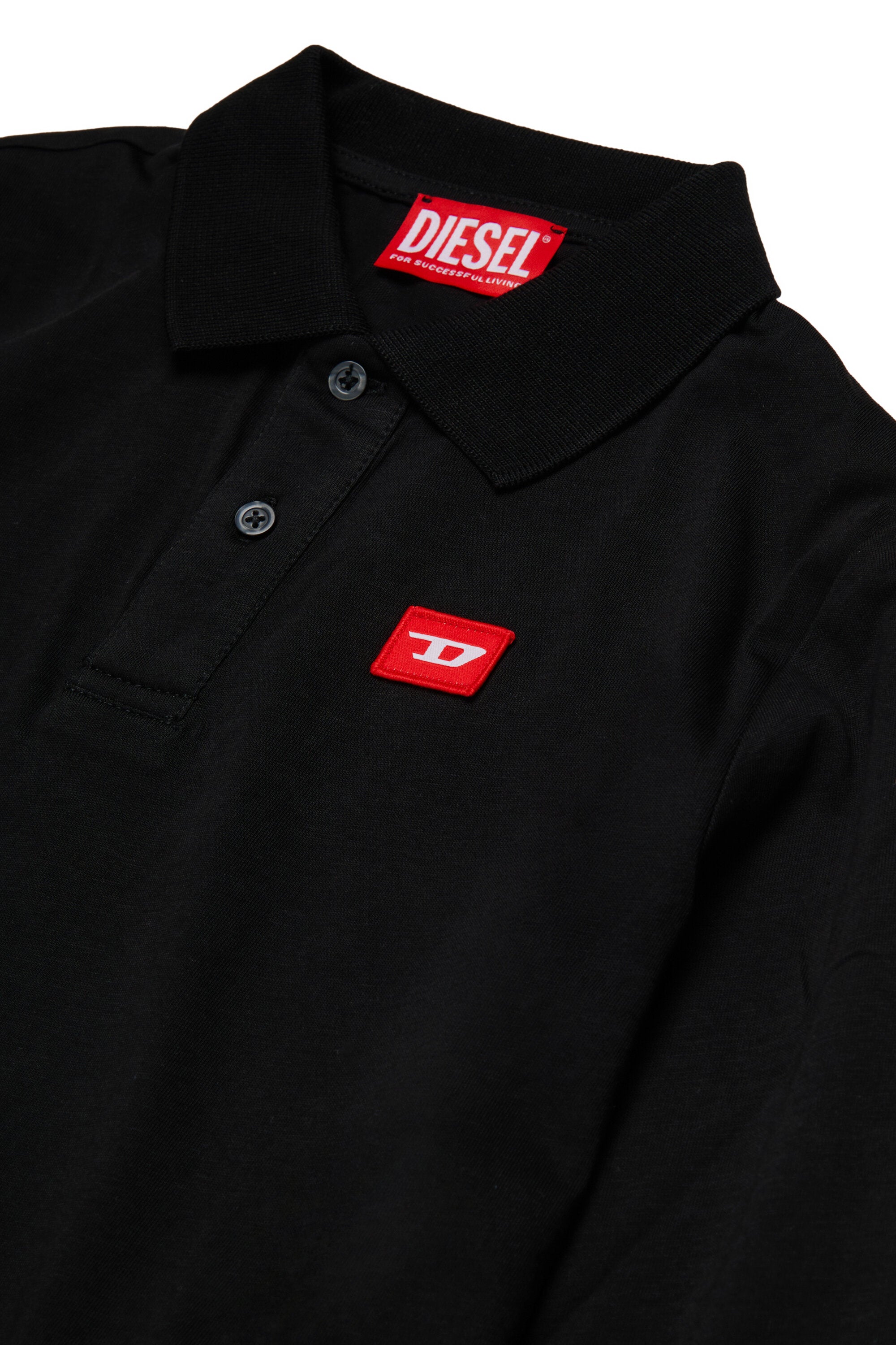 Jersey polo shirt with red D patch