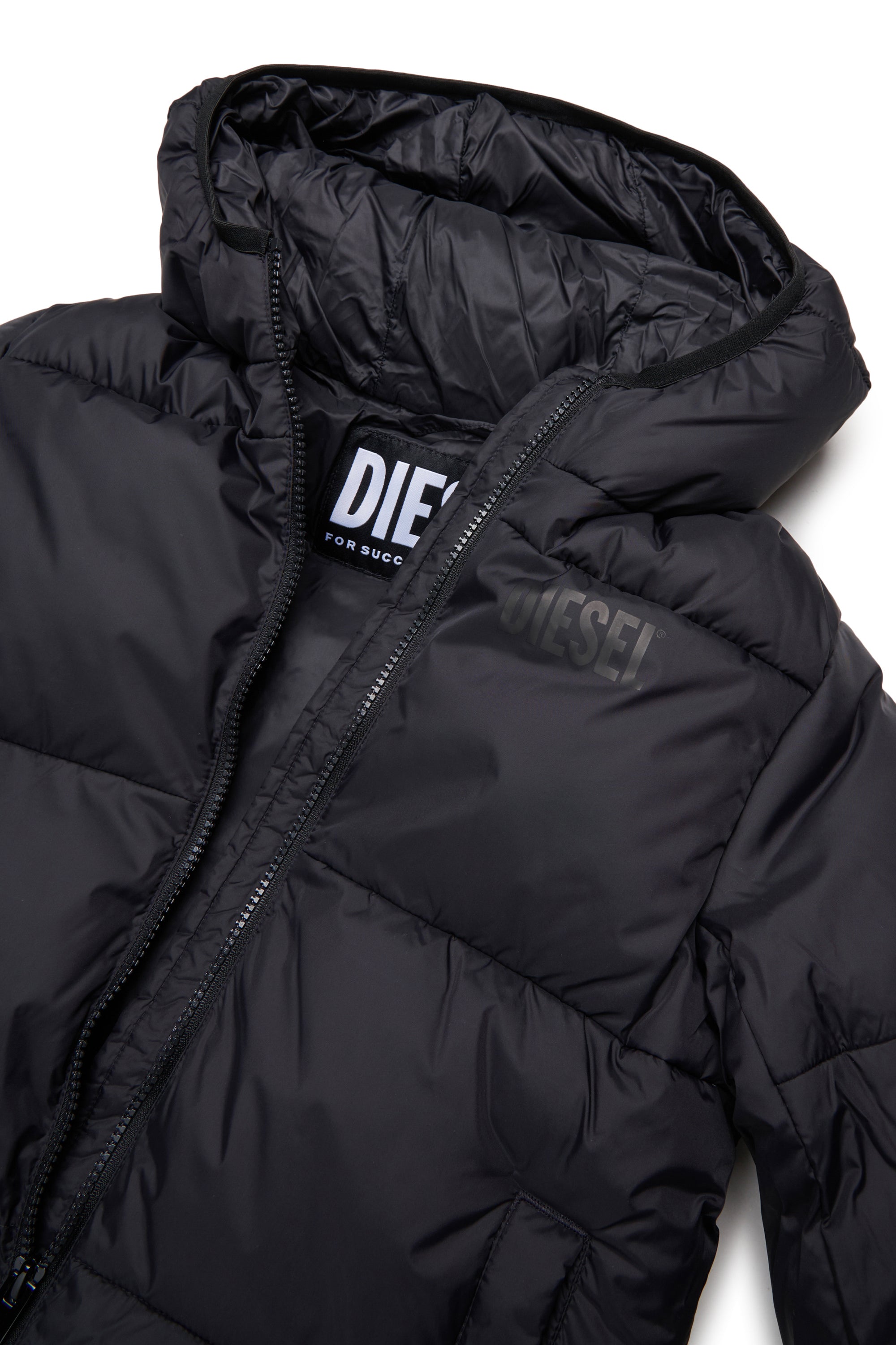 Padded jacket with logo