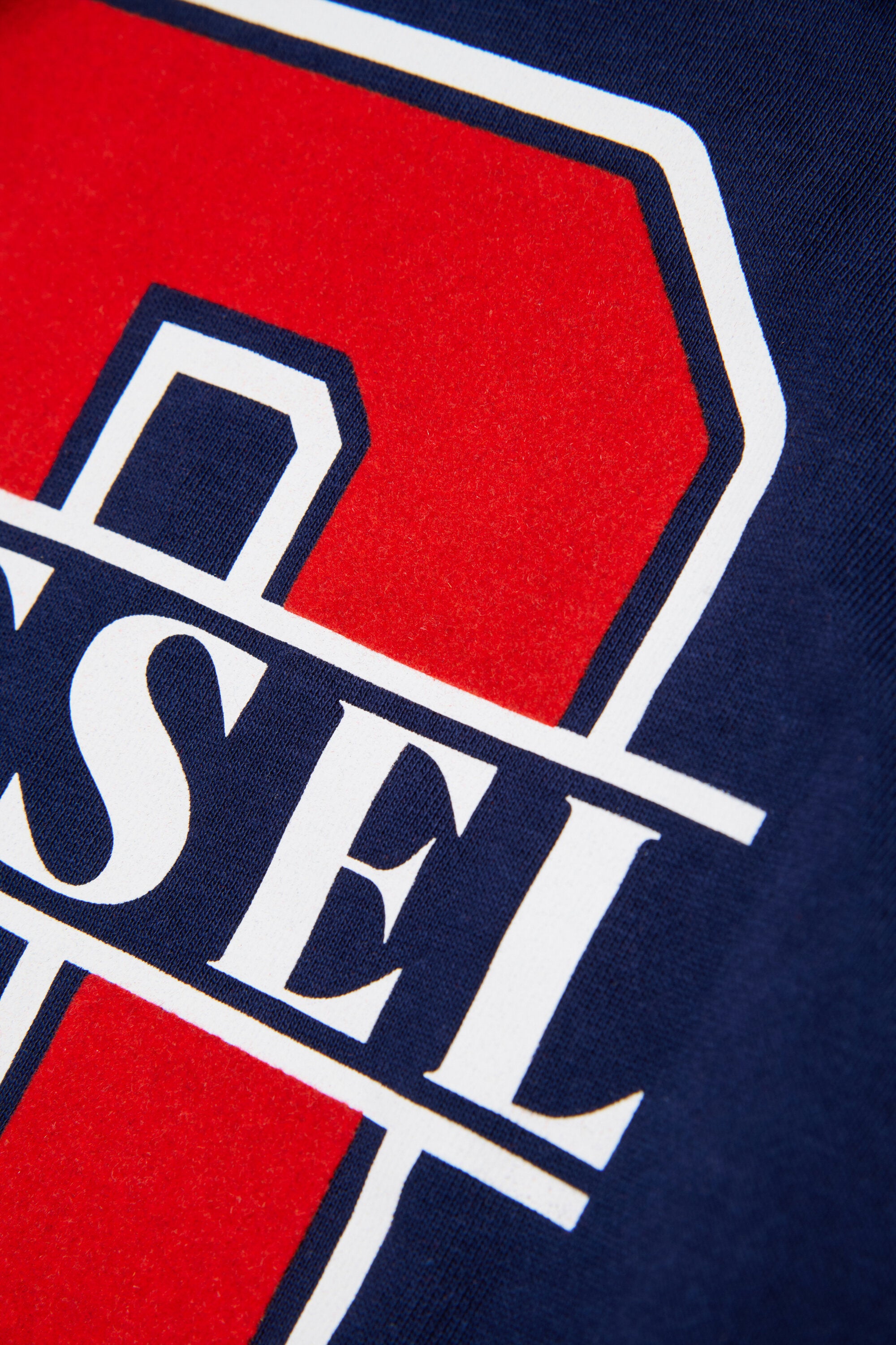 Sweatshirt with D Logo