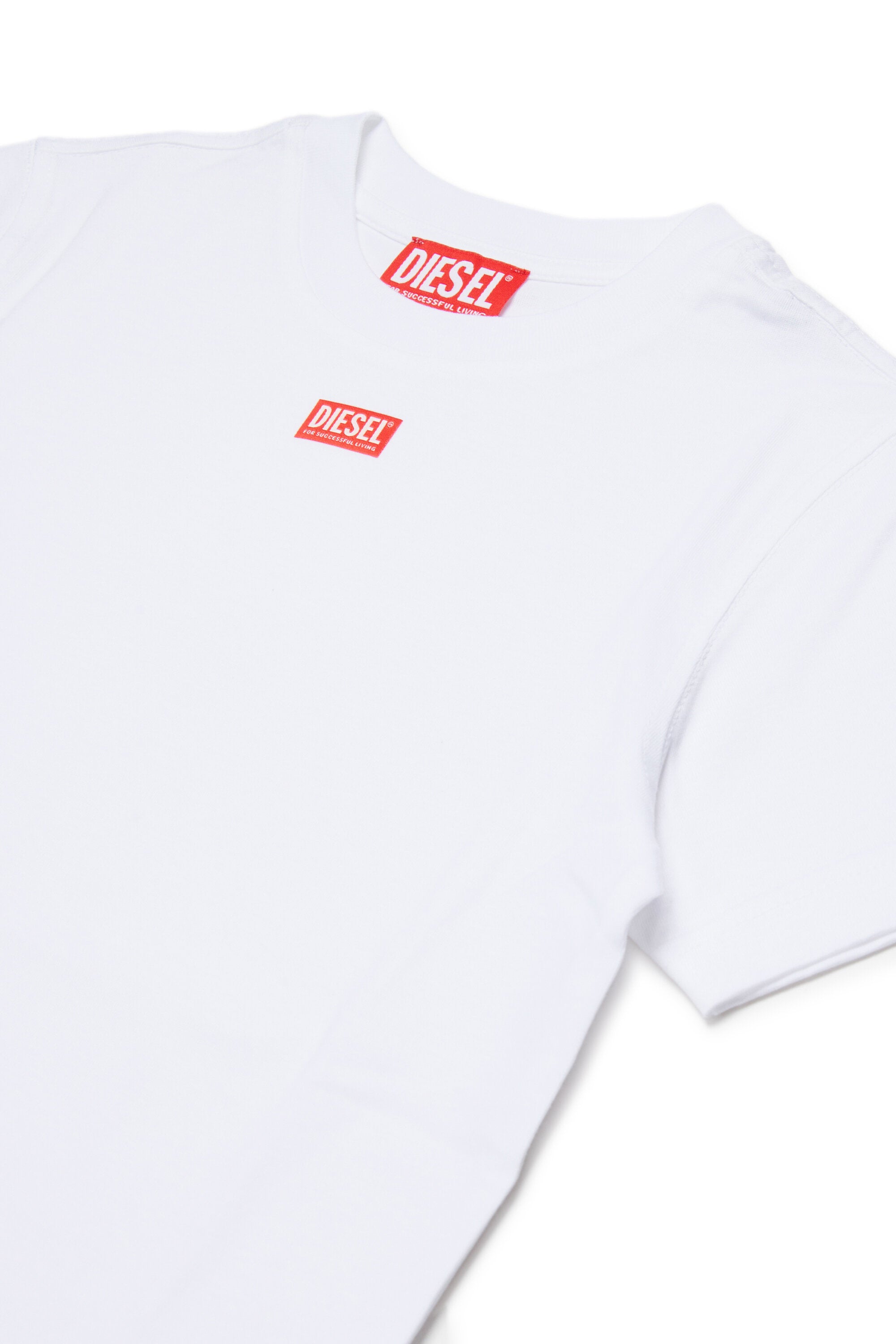 T-shirt with logo