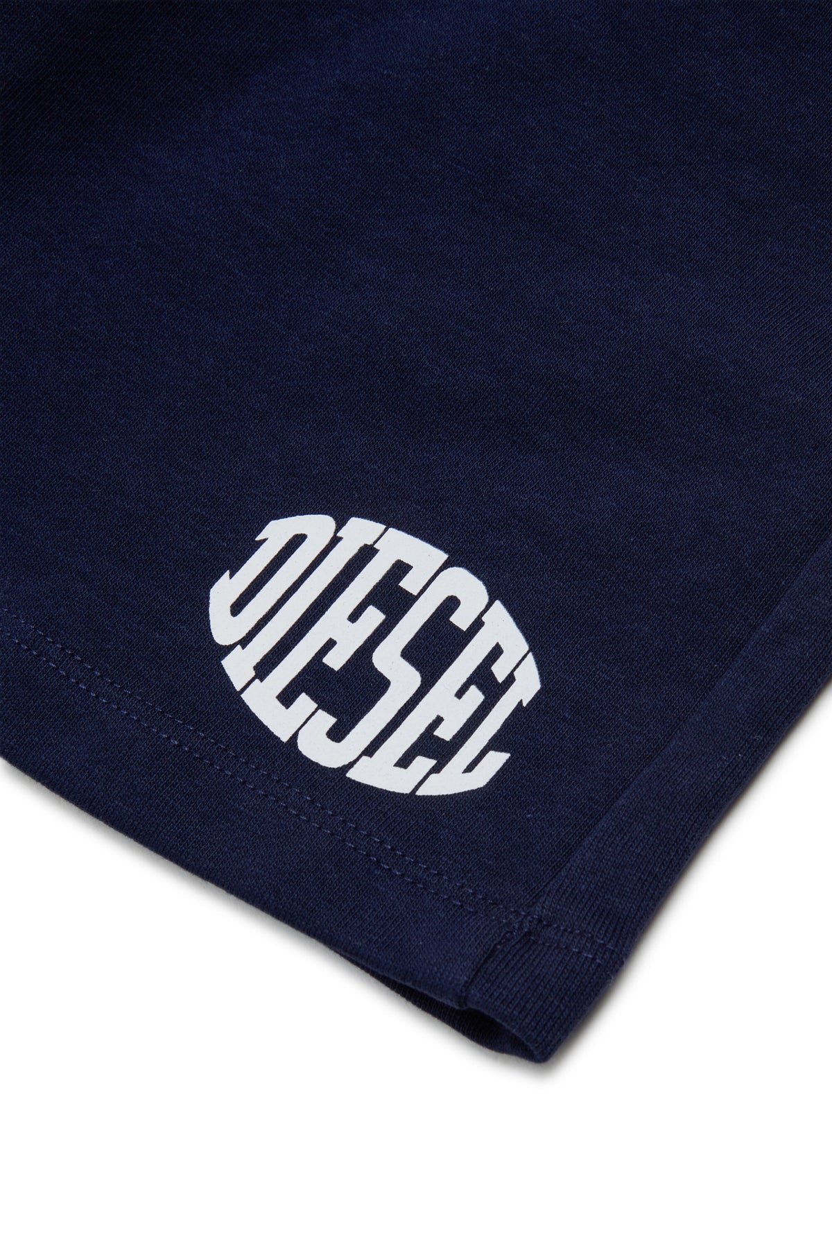 Fleece shorts with logo