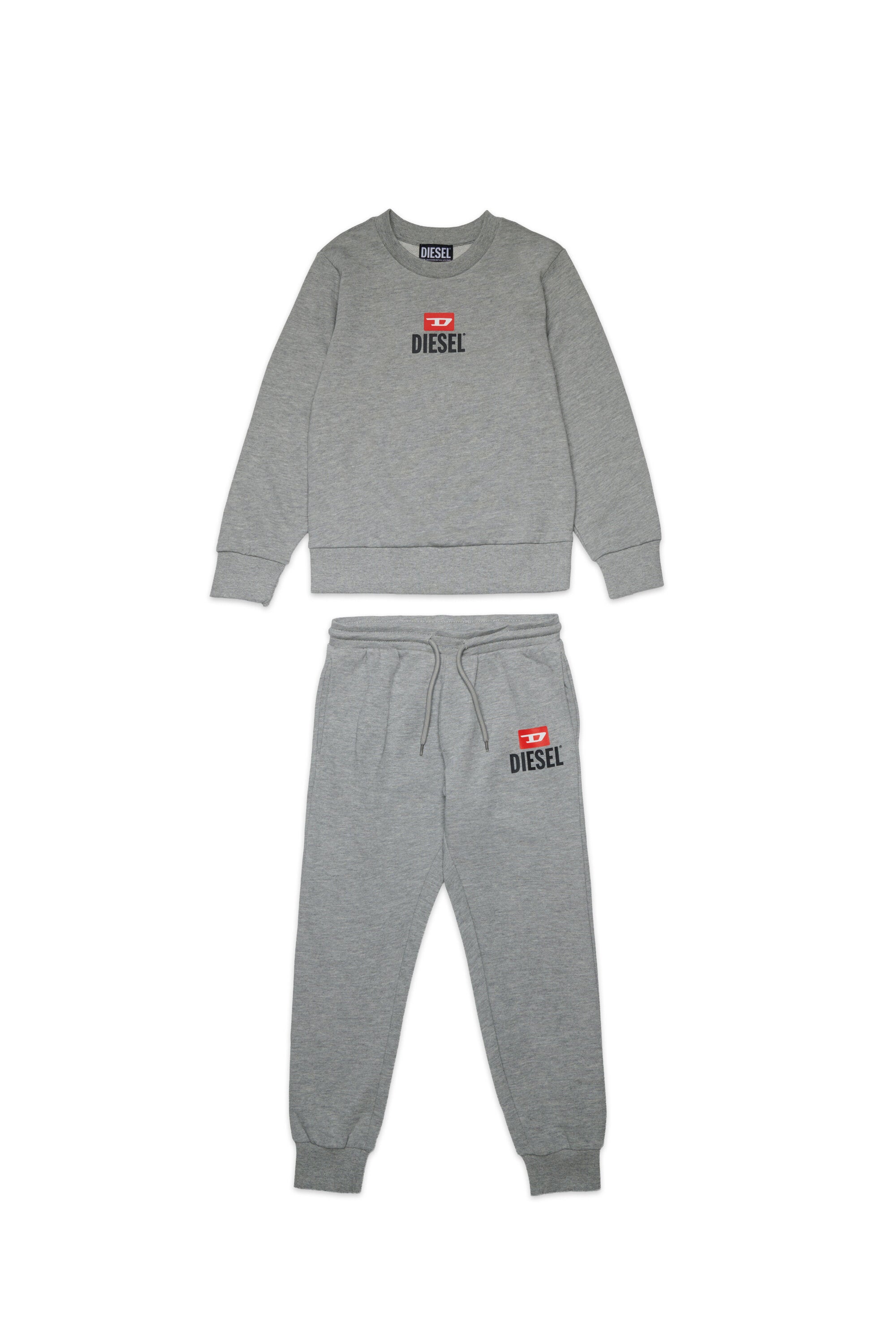 Tracksuit with logo