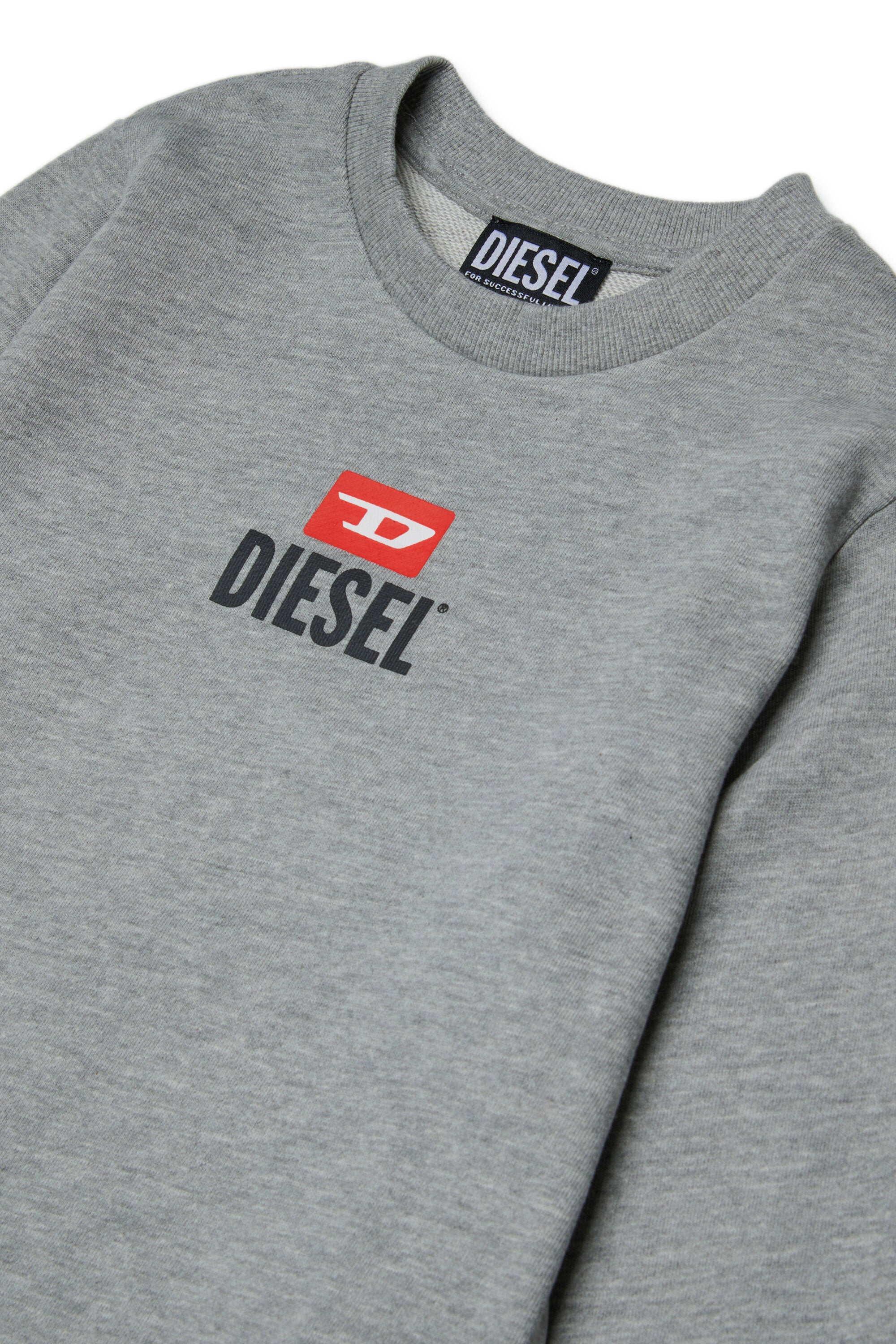 Tracksuit with logo