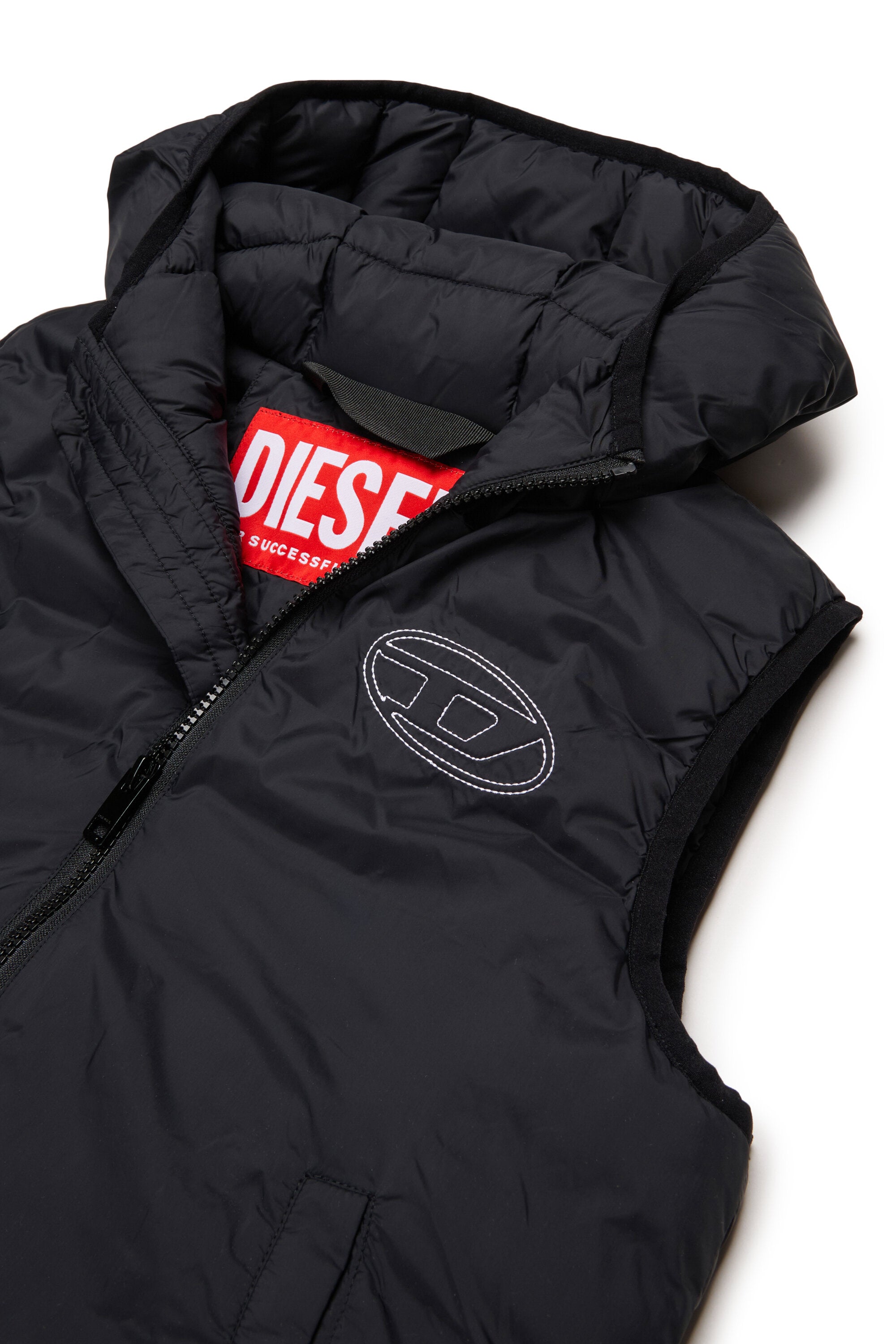 Lightweight padded vest with logo