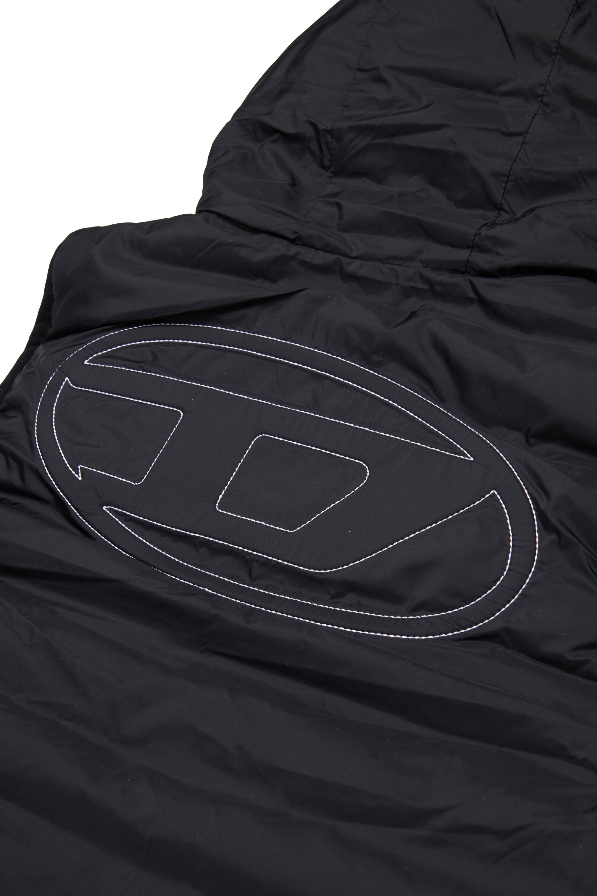 Lightweight padded vest with logo