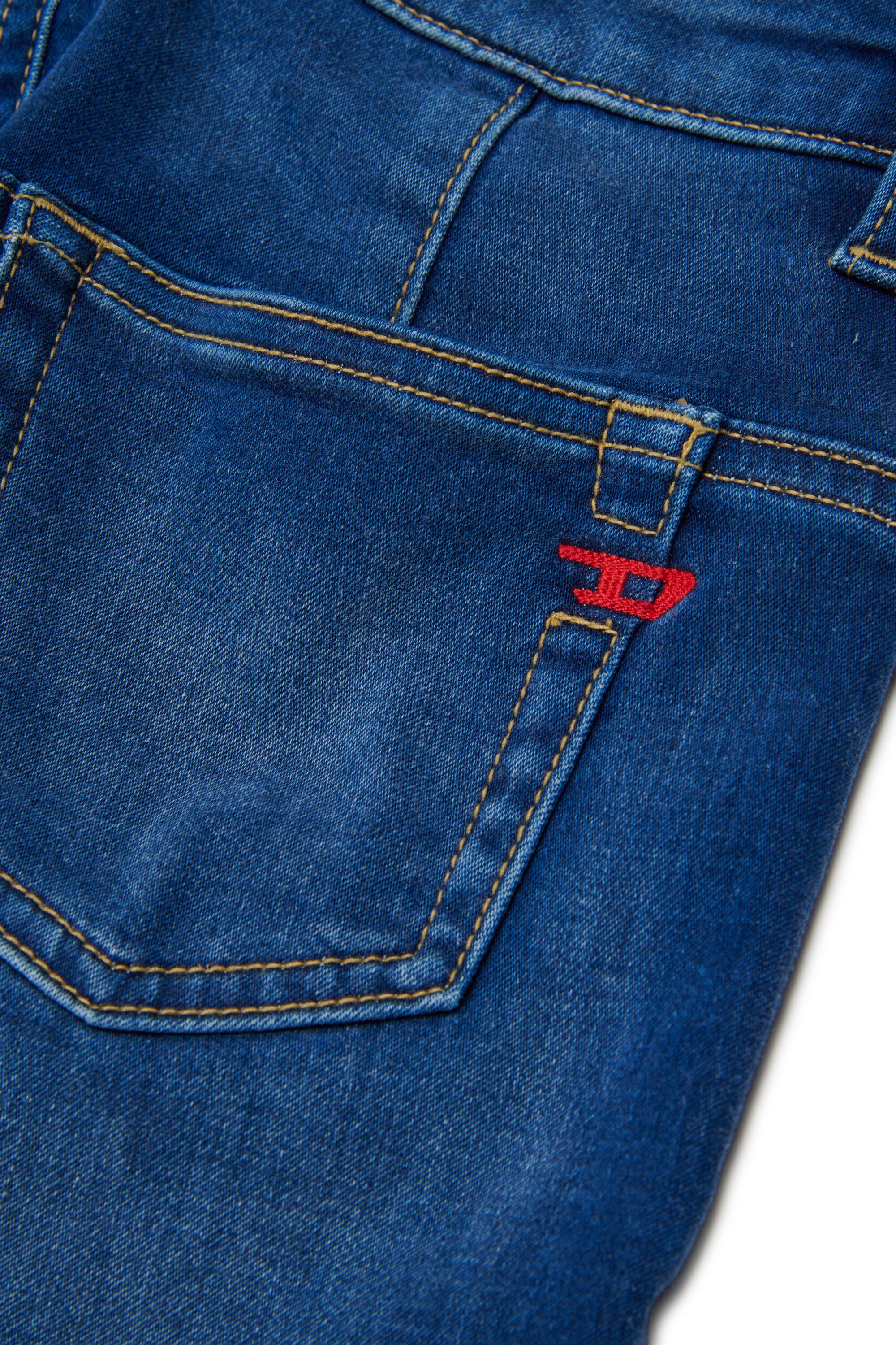 JoggJeans® regular fit, medium blue wash - D-Ilia