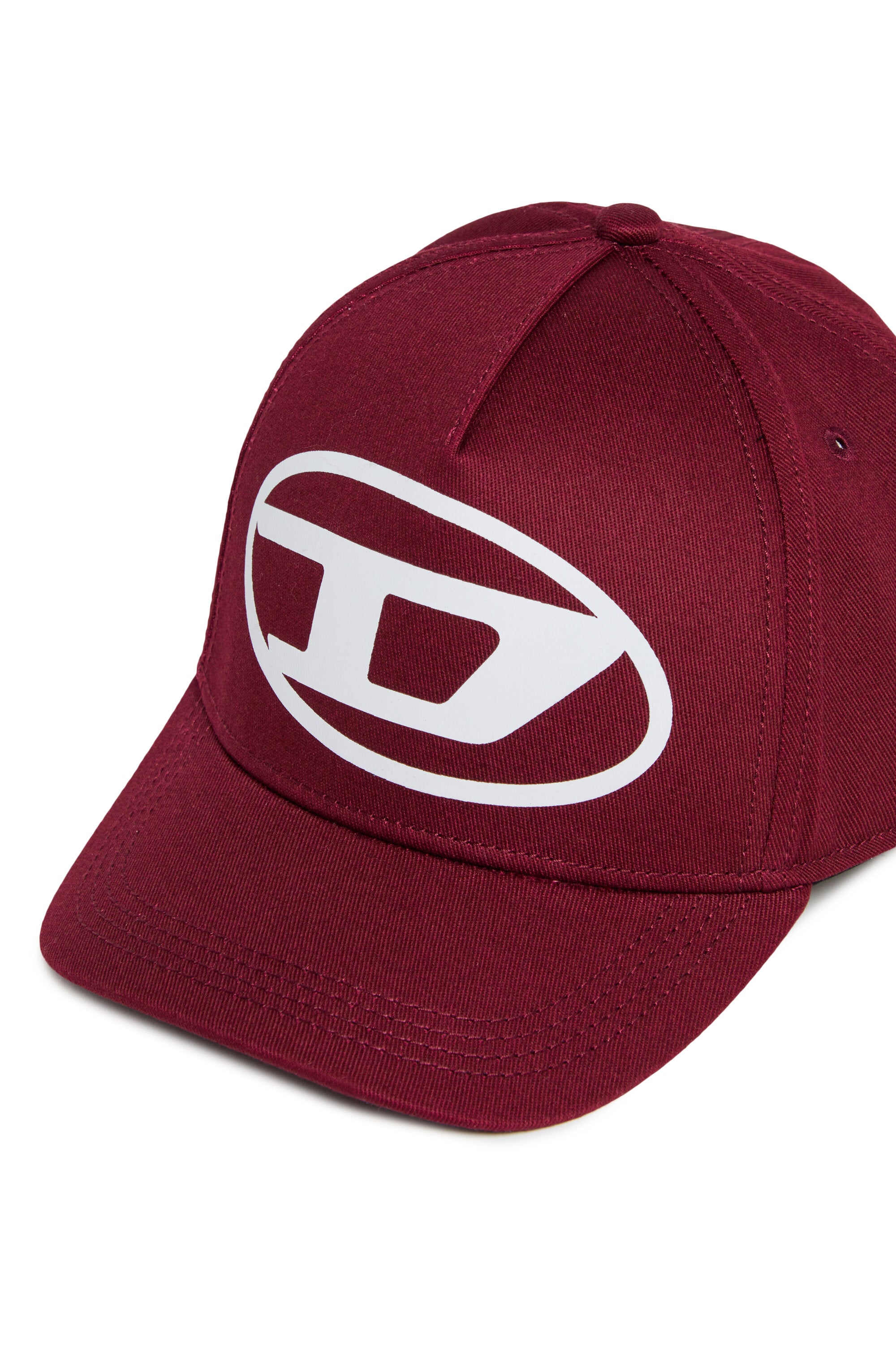 Baseball cap with logo