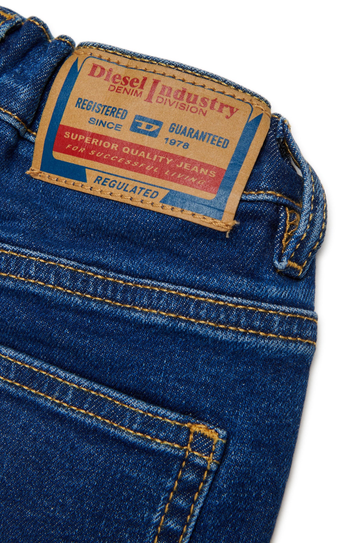 Regular fit medium blue jeans - D-Gale
