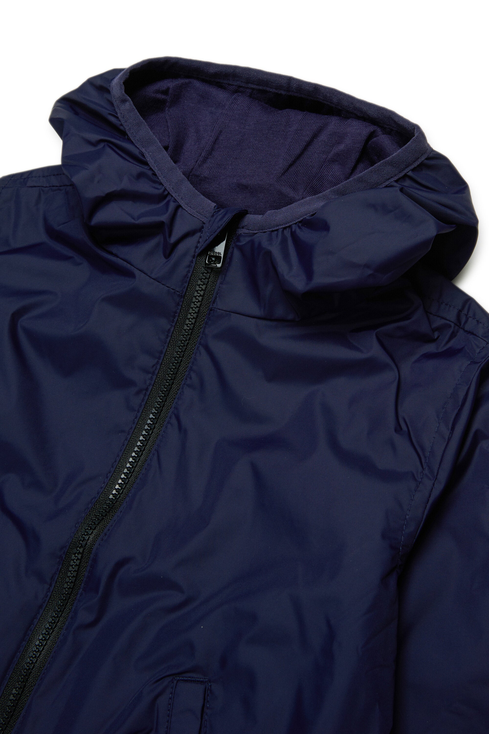 Windbreaker with printed logo