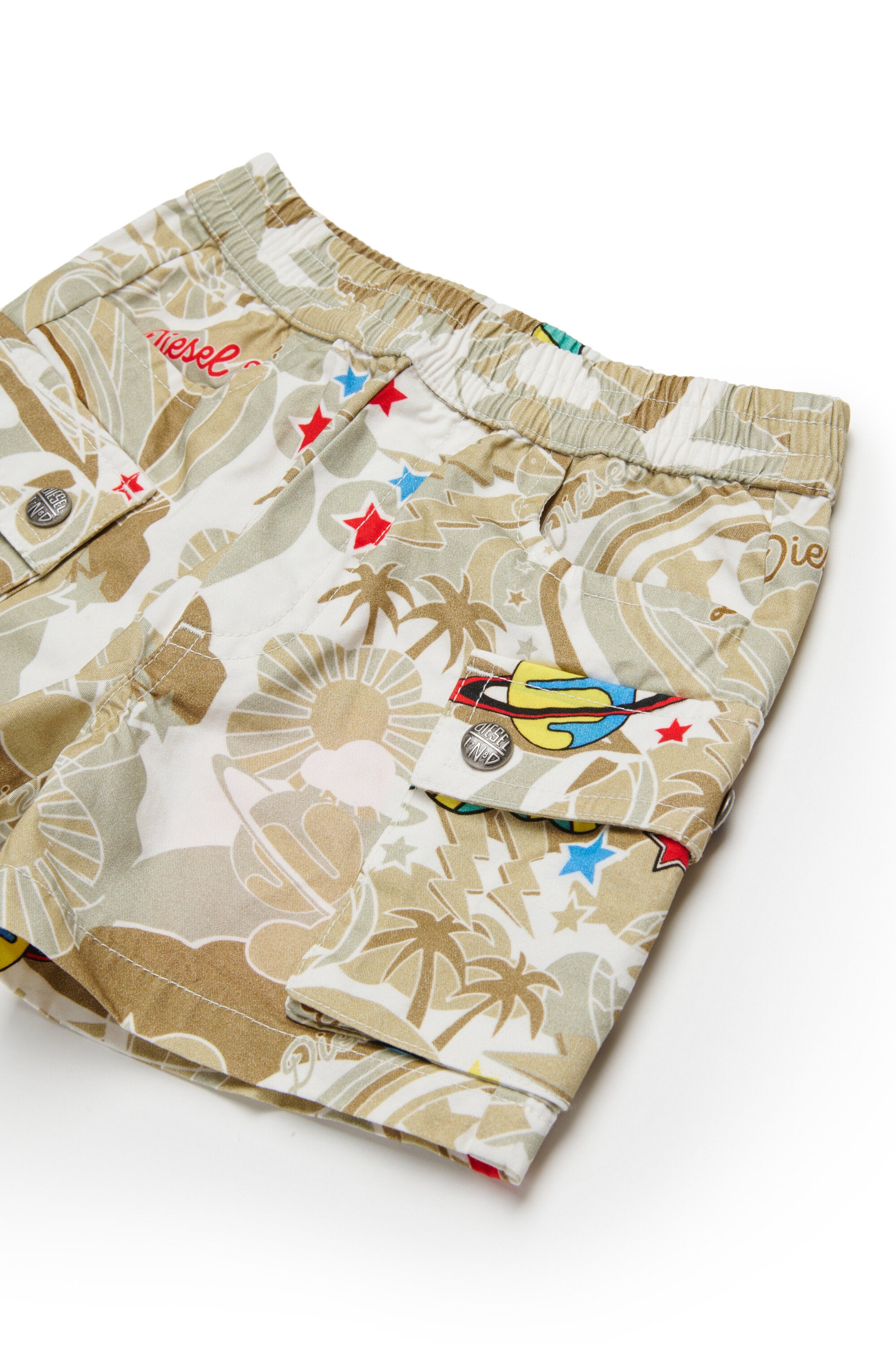 Cargo shorts with logo