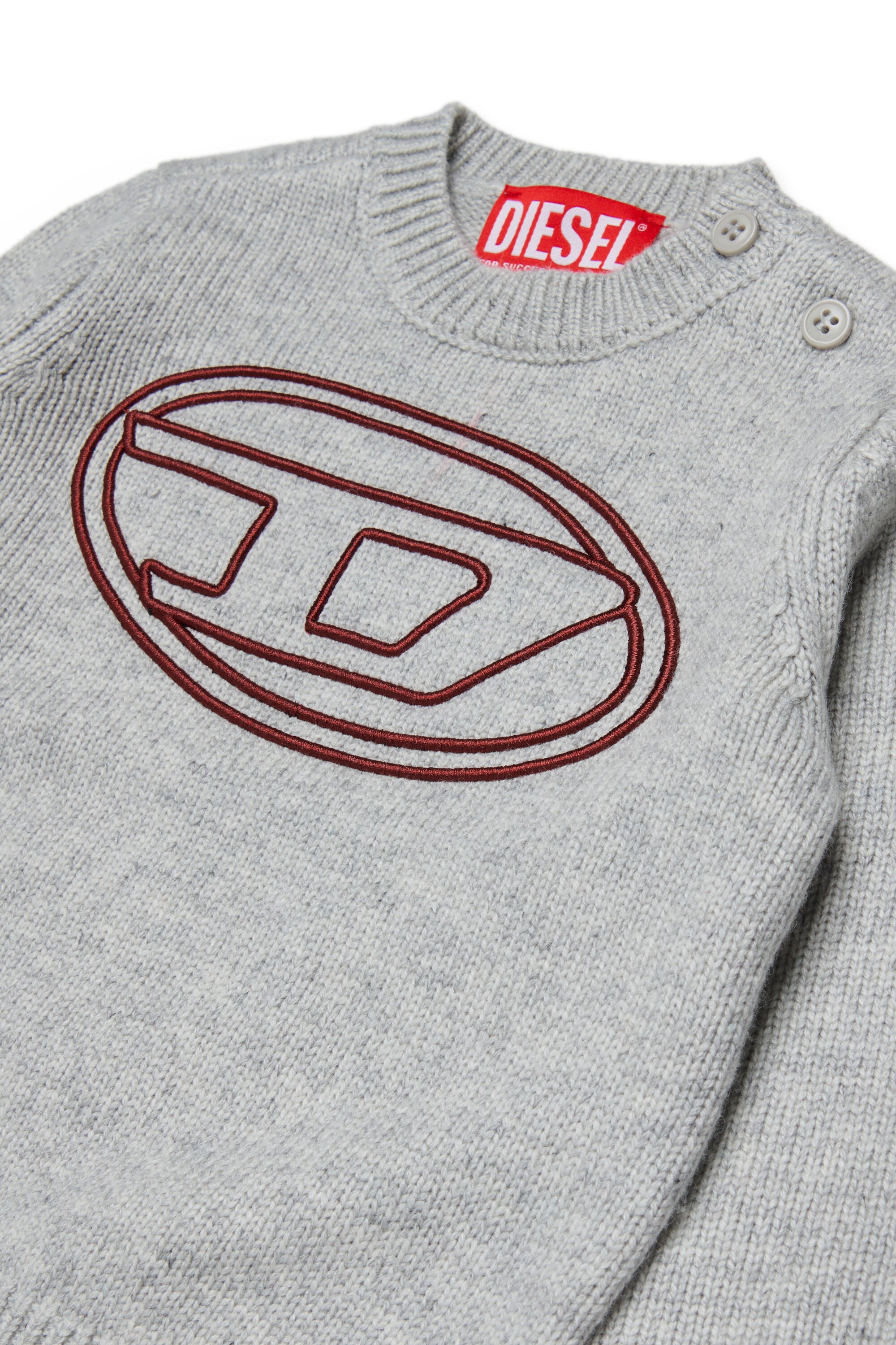 Crew-neck pullover with logo