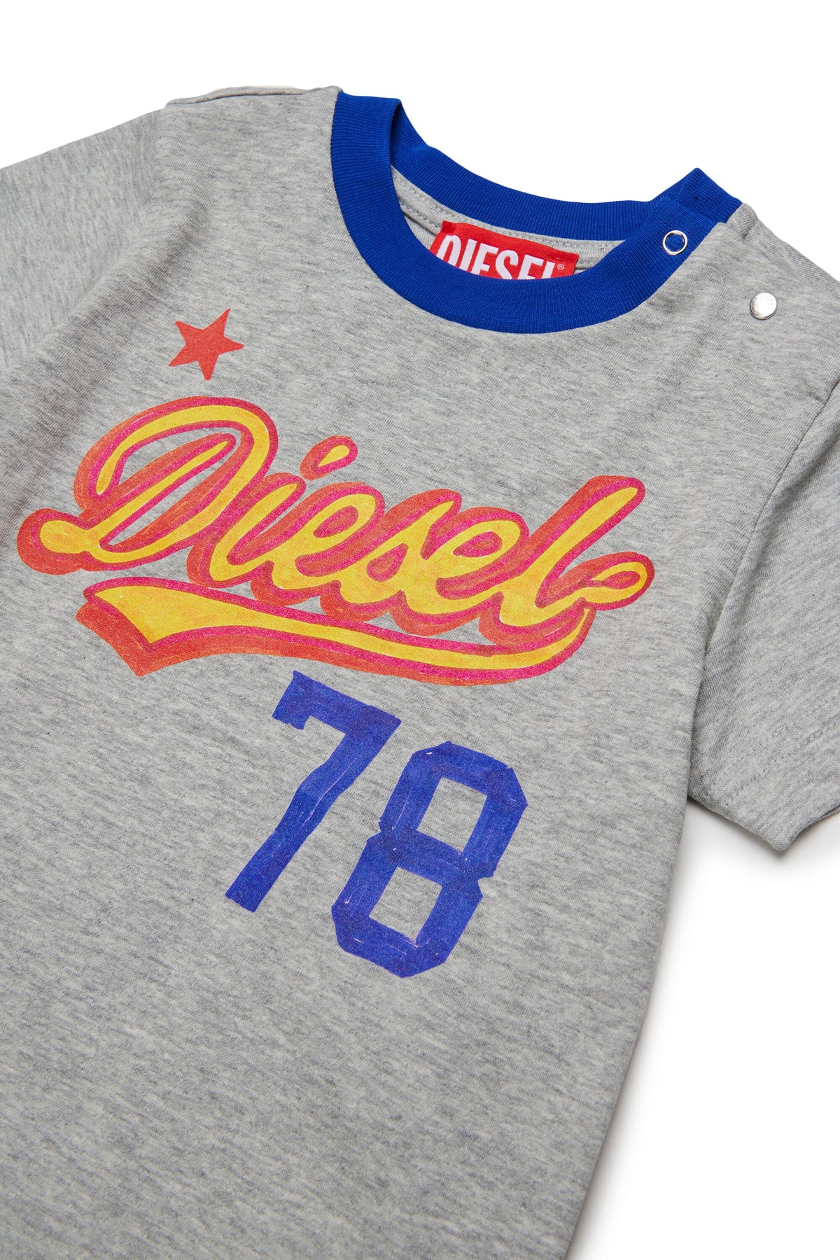 T-shirt with logo