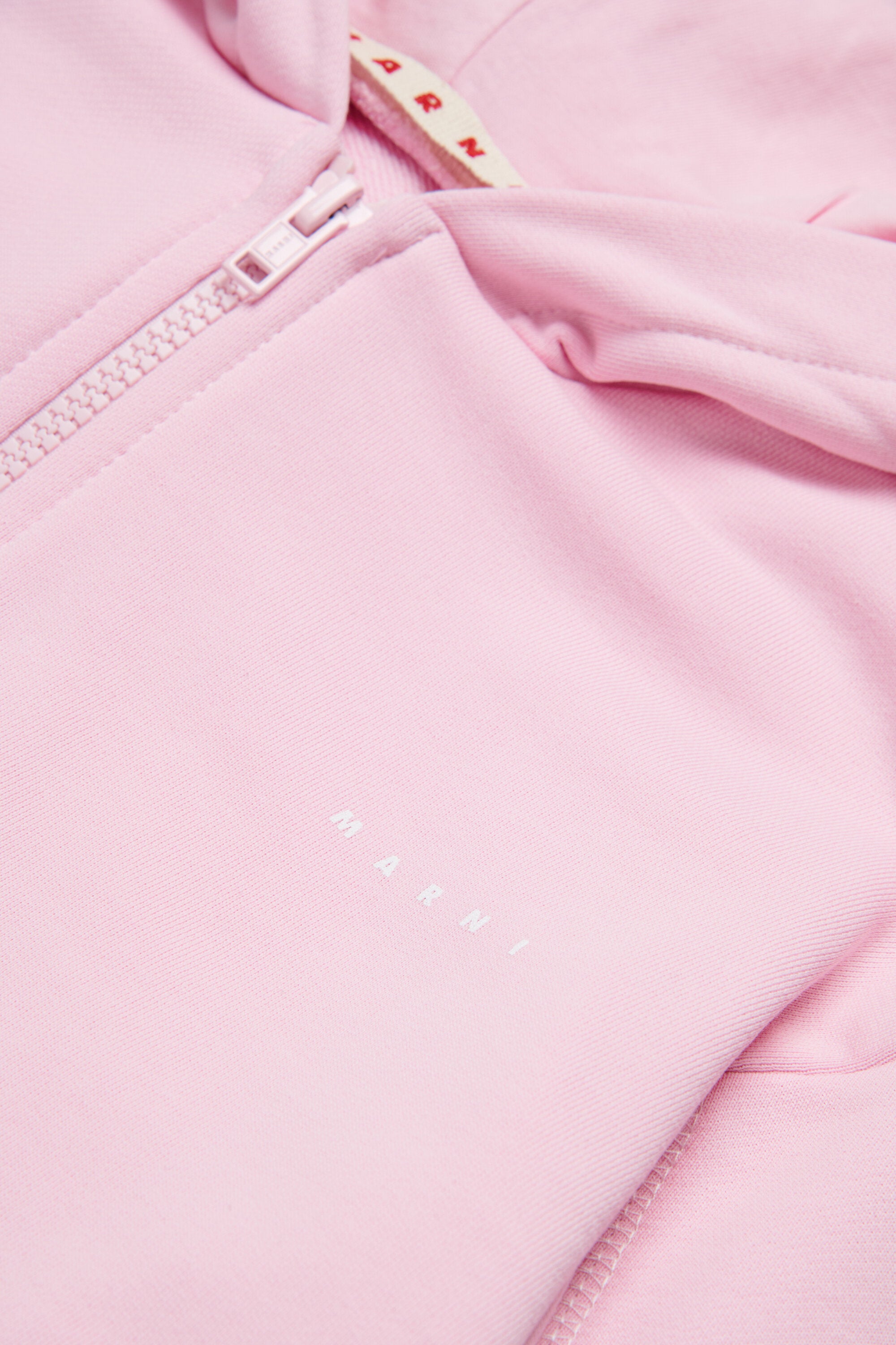 Sweatshirt with zip and contrasting seams