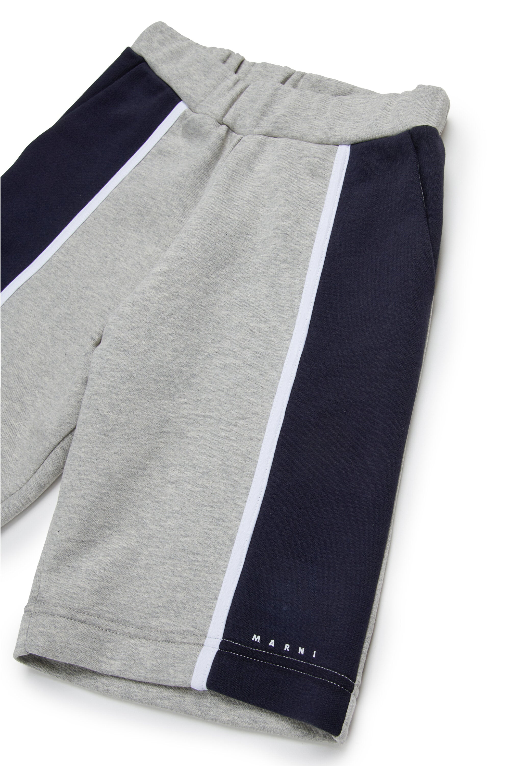 Fleece shorts with colorblock details