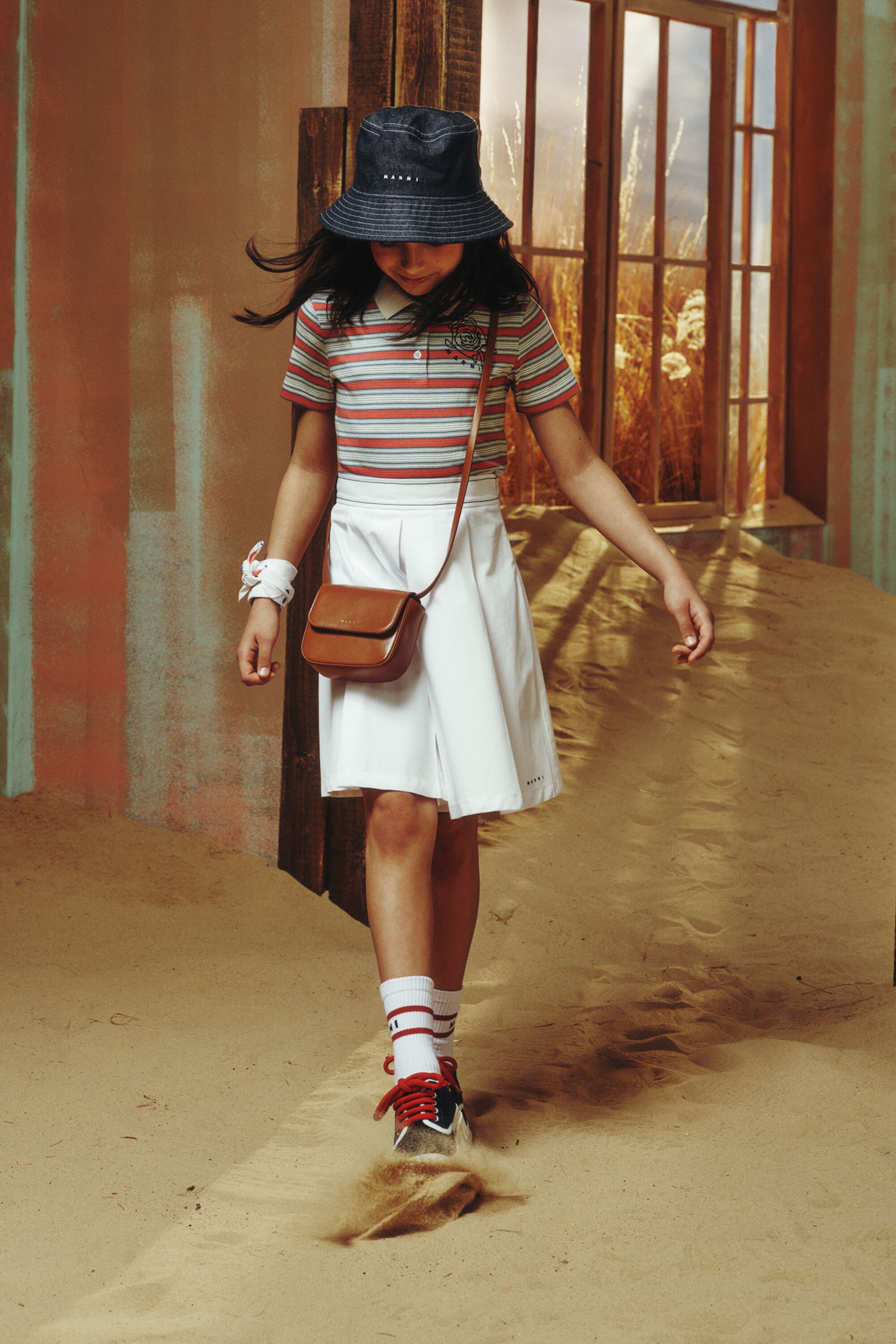 Smile Bag in coated fabric with shoulder strap