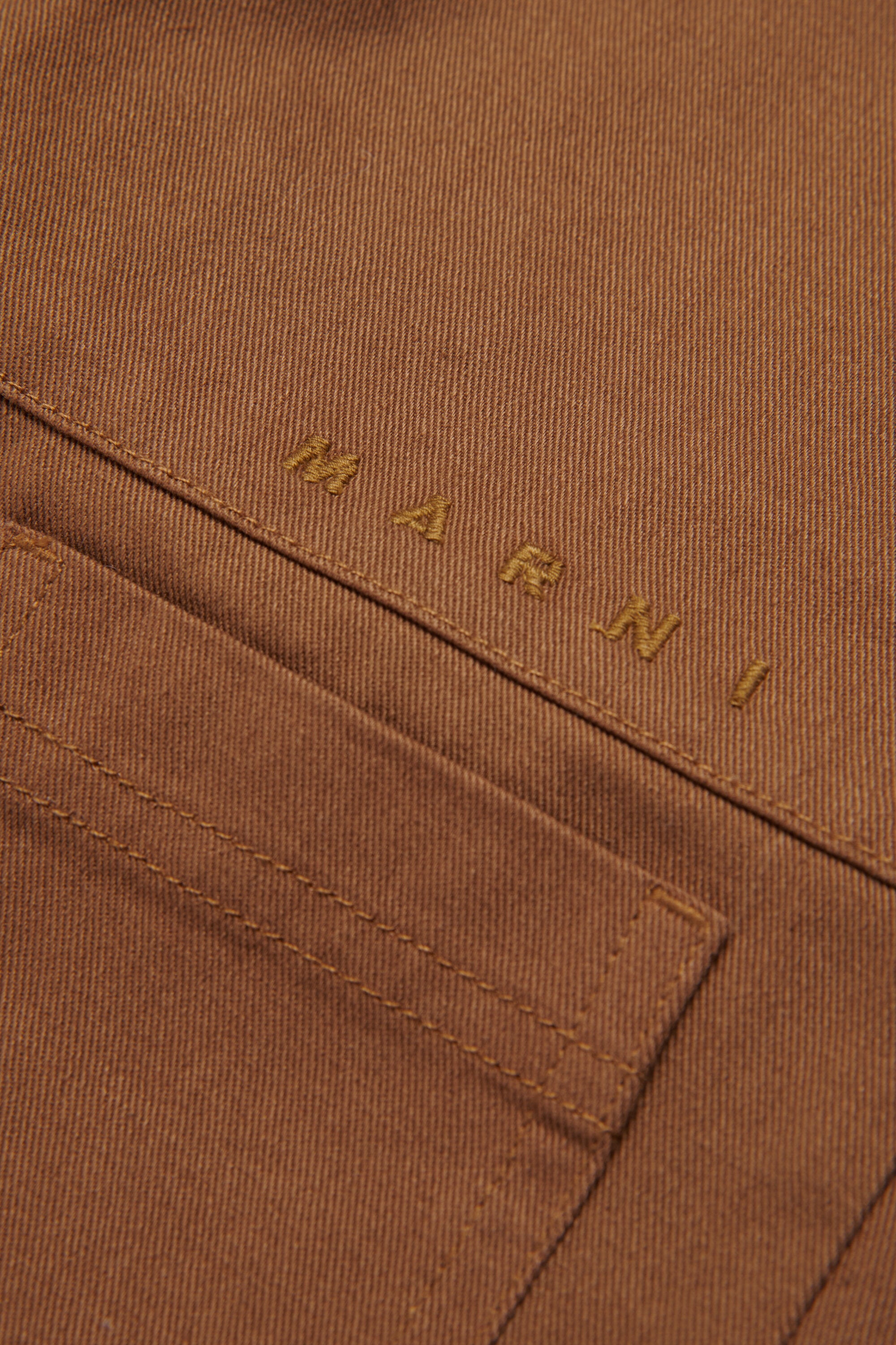 Gabardine pants with pockets