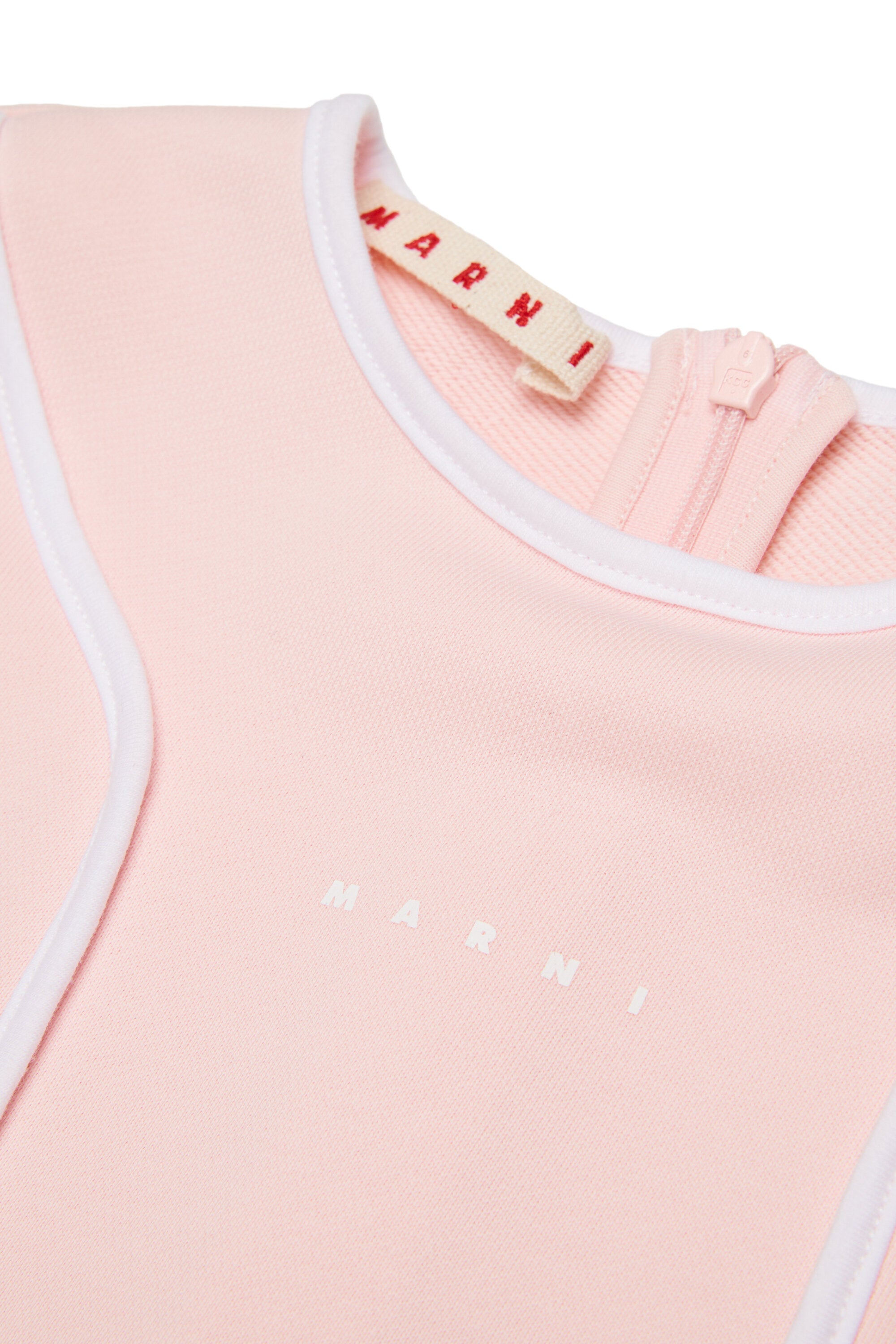 Dress with short sleeves and straight cut