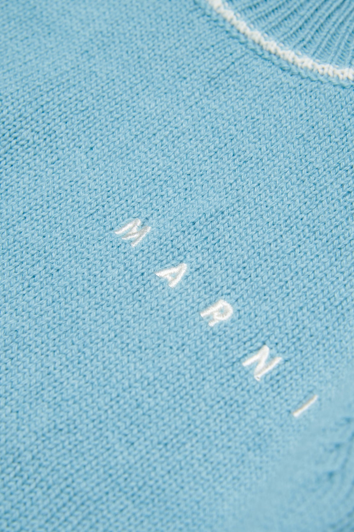 Crew-neck pullover in wool and cashmere