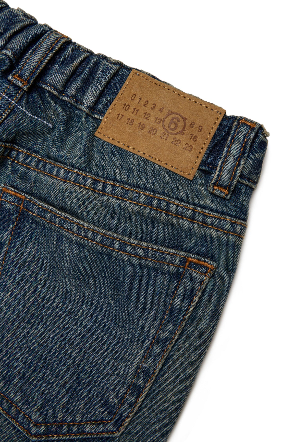 Regular fit jeans
