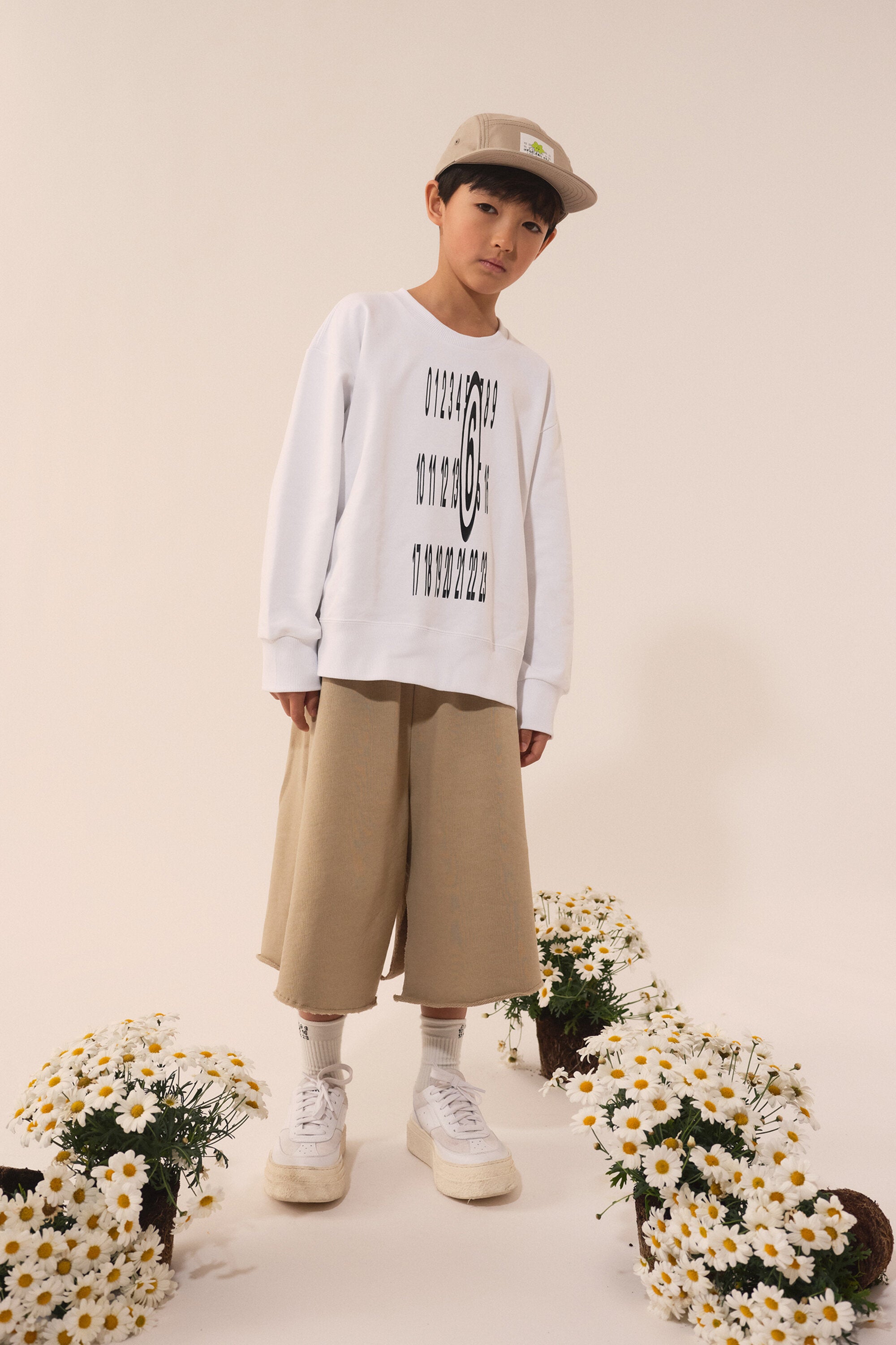 Crew-neck sweatshirt with Stretched logo