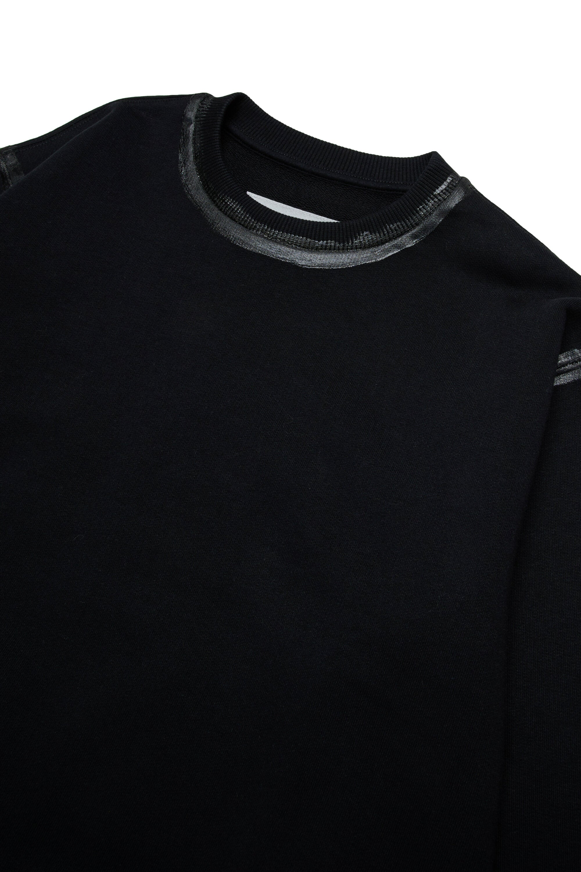 Fleece pullover with glossy brush strokes