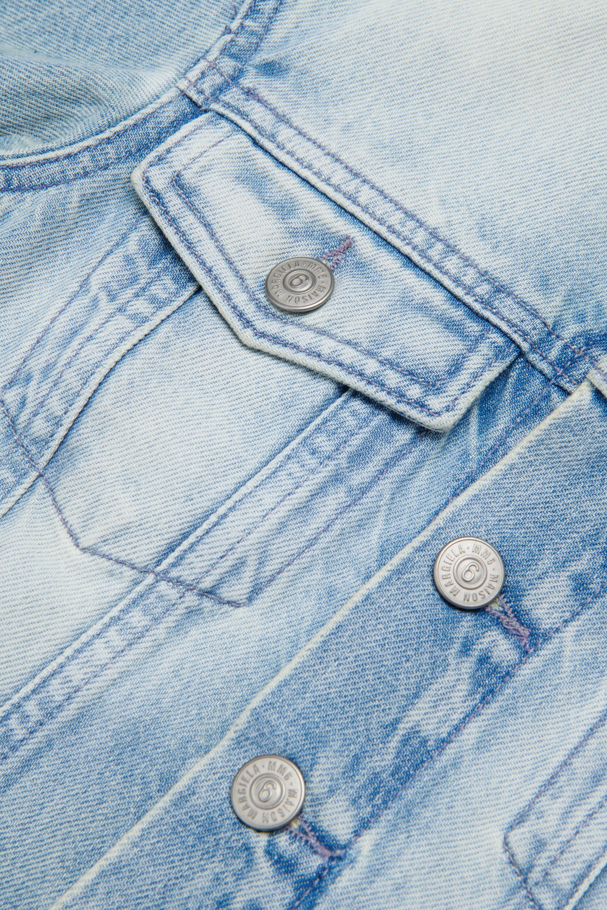 Light wash-effect denim jacket