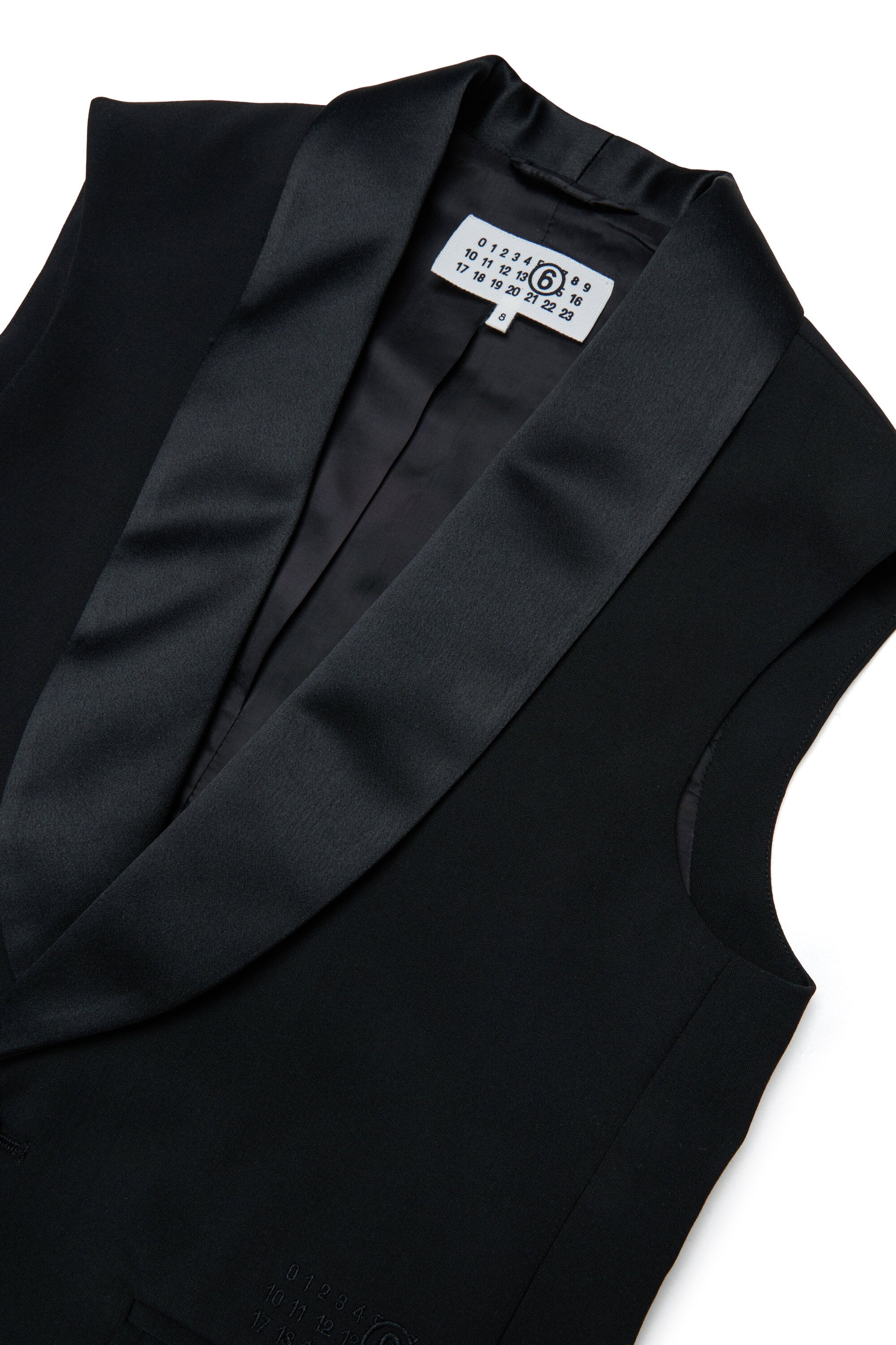 Sleeveless jacket with logo