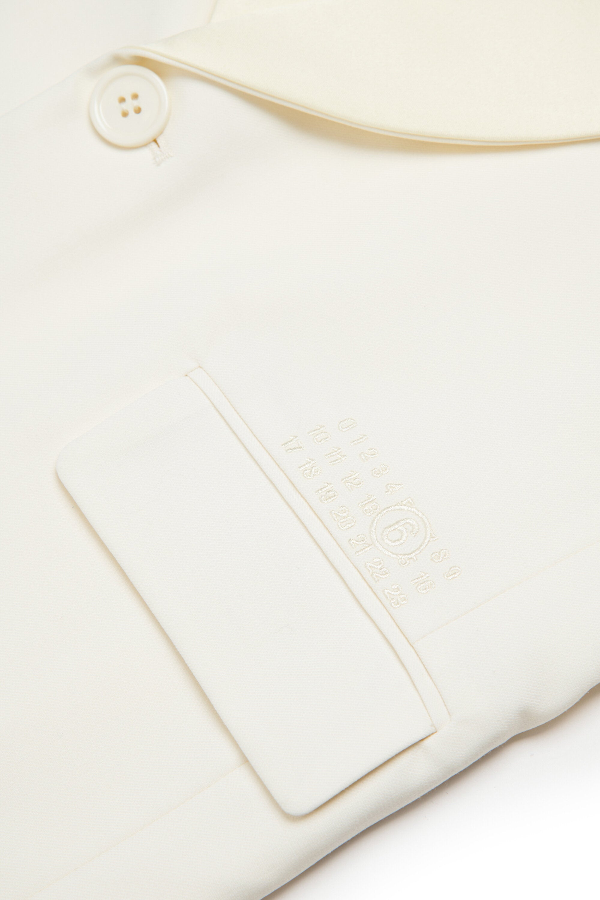 Sleeveless jacket with logo