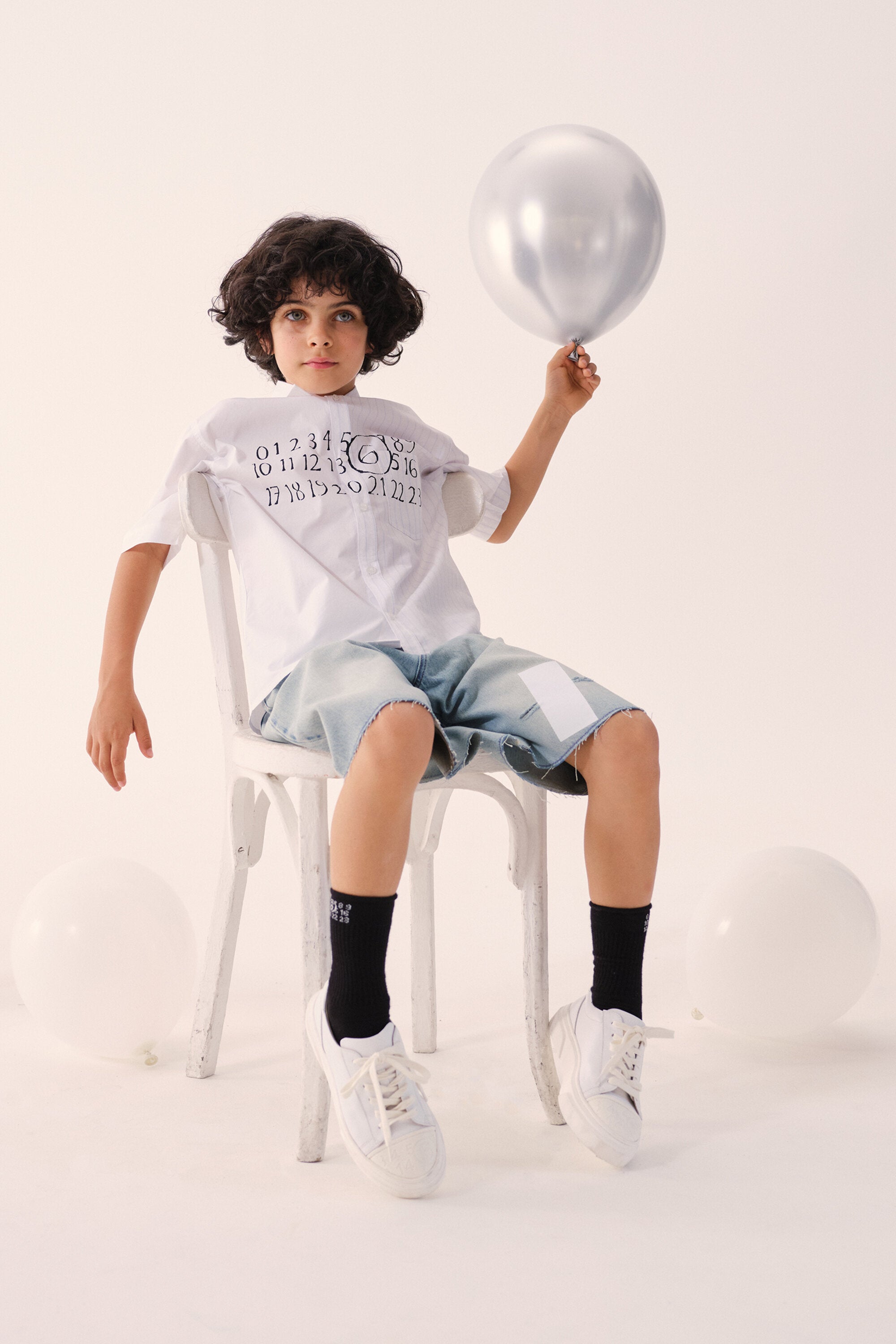 Short-sleeve shirt with logo