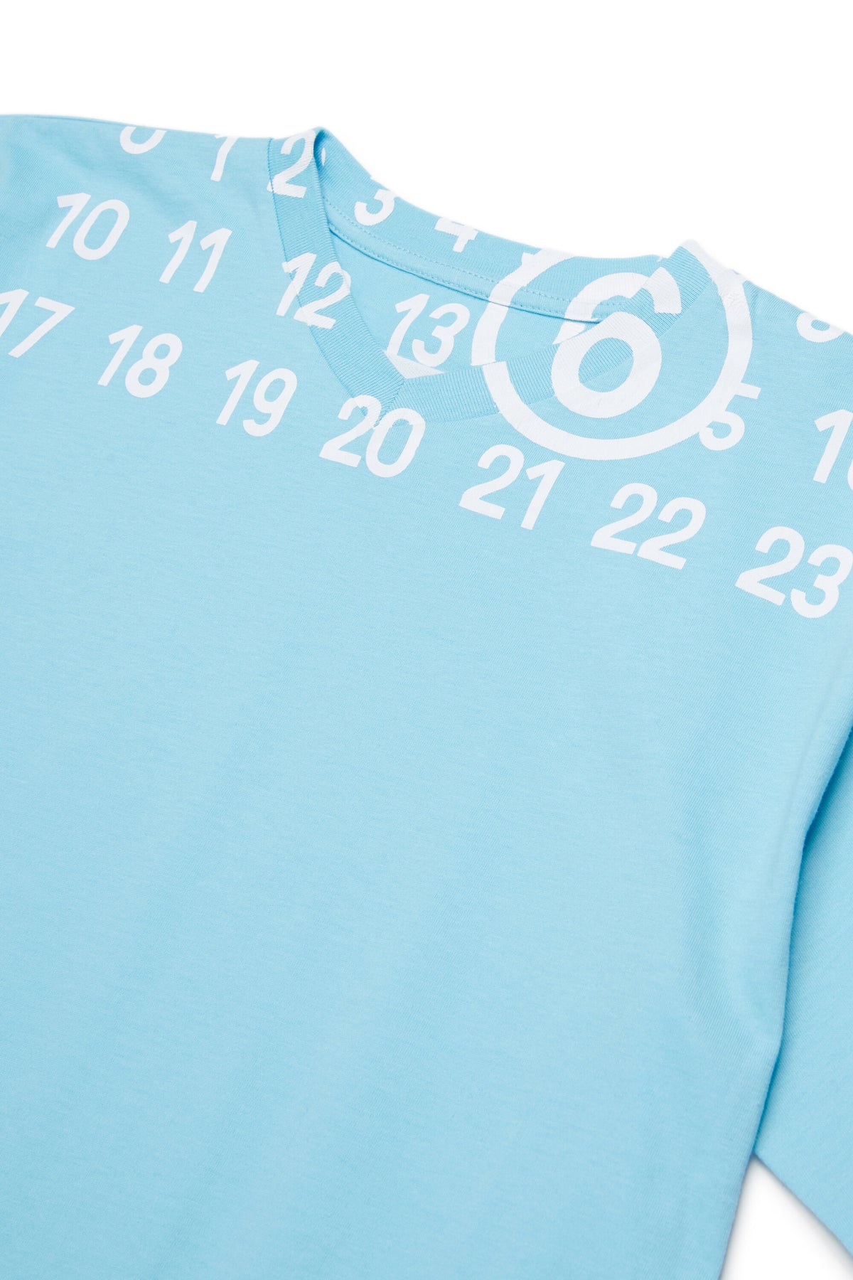 T-shirt with numeric logo